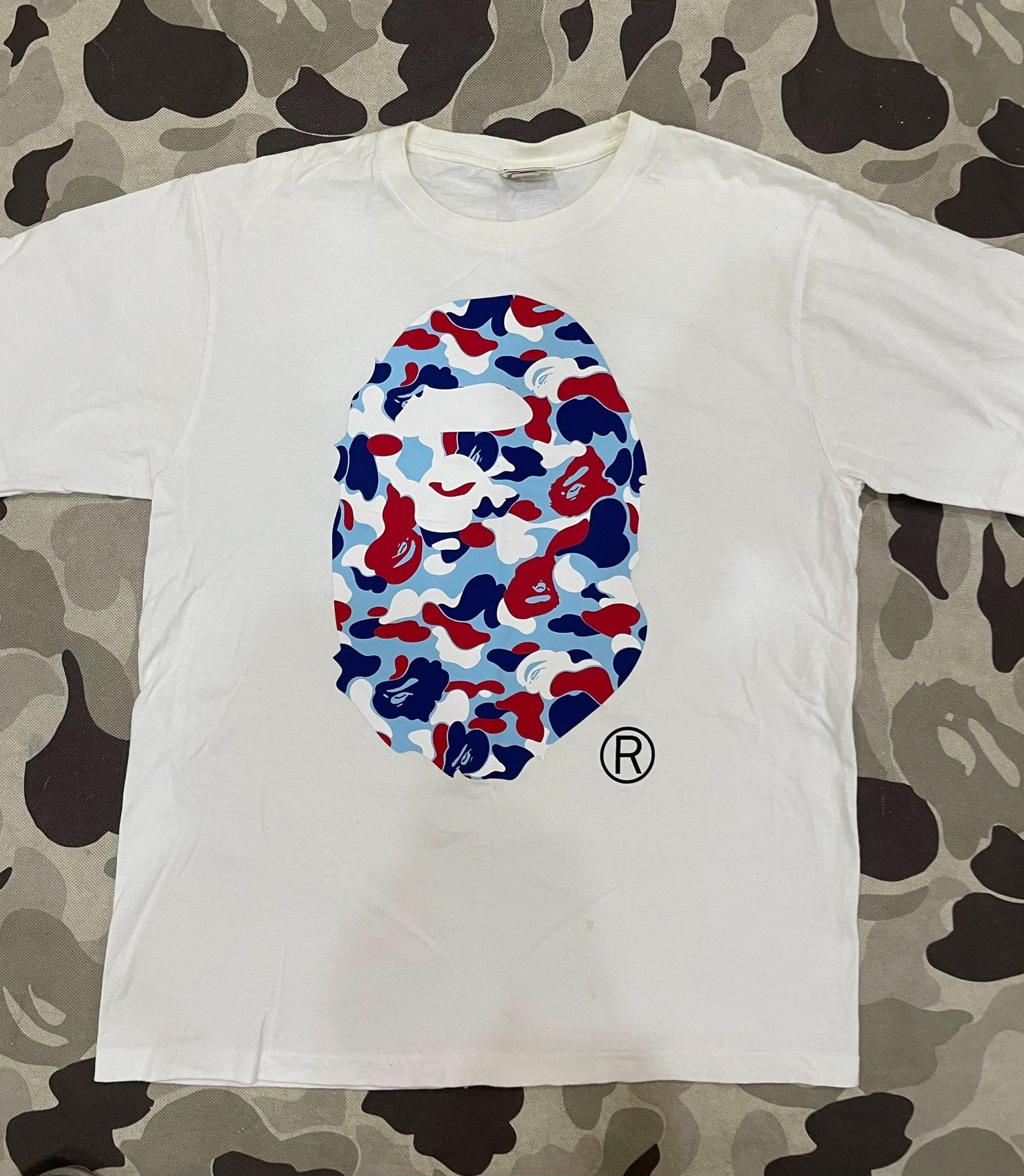 Bape A BATHING APE Camo Ape Head T-Shirt Size L Size US L / EU 52-54 / 3 - 2 Thumbnail