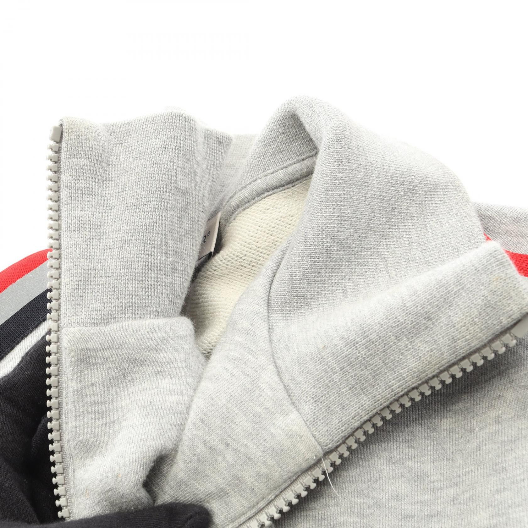 Moncler Moncler Moncler Tricolor Cotton Outerwear Textile Outerwear F20918G75300 DUTY FREE for USA Size ONE SIZE - 5 Thumbnail