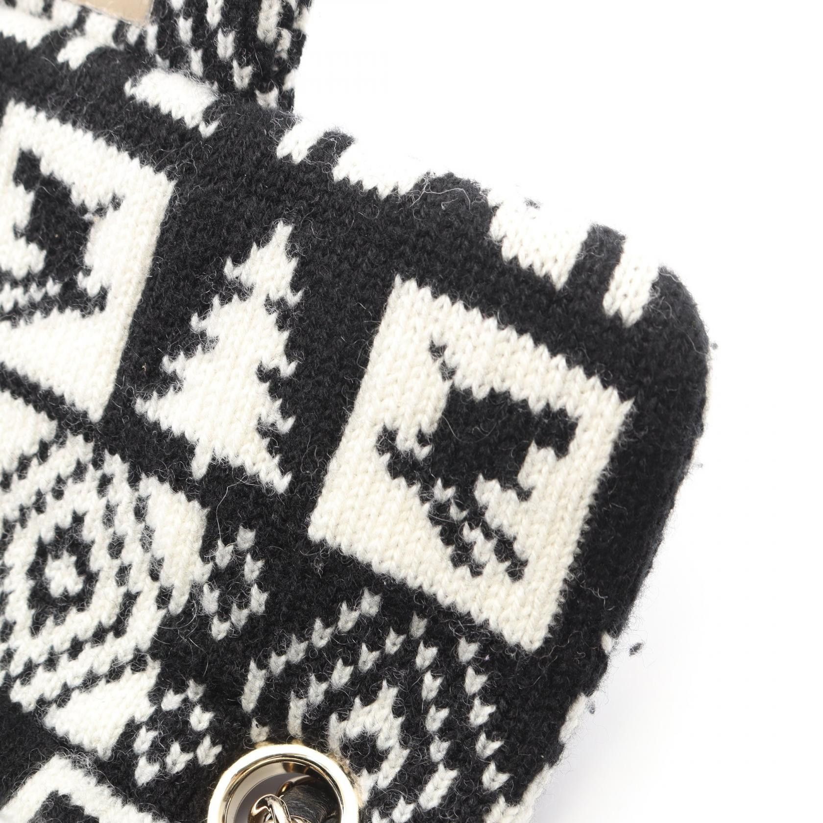 Chanel Chanel Chanel Coco Neige Wool Shoulder Bag Textile Shoulder Bag DUTY FREE for USA Size ONE SIZE - 7 Thumbnail