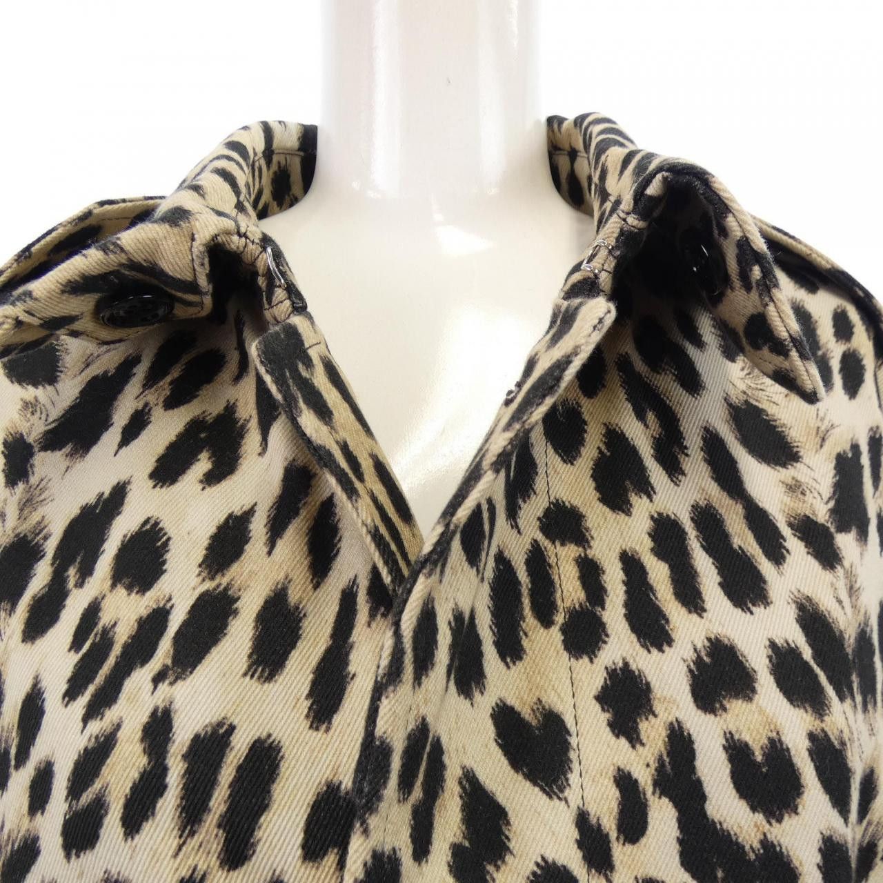 Celine Celine CELINE Tube Mack Coat Others Outerwear 2M136944D DUTY FREE for USA Size ONE SIZE - 5 Thumbnail