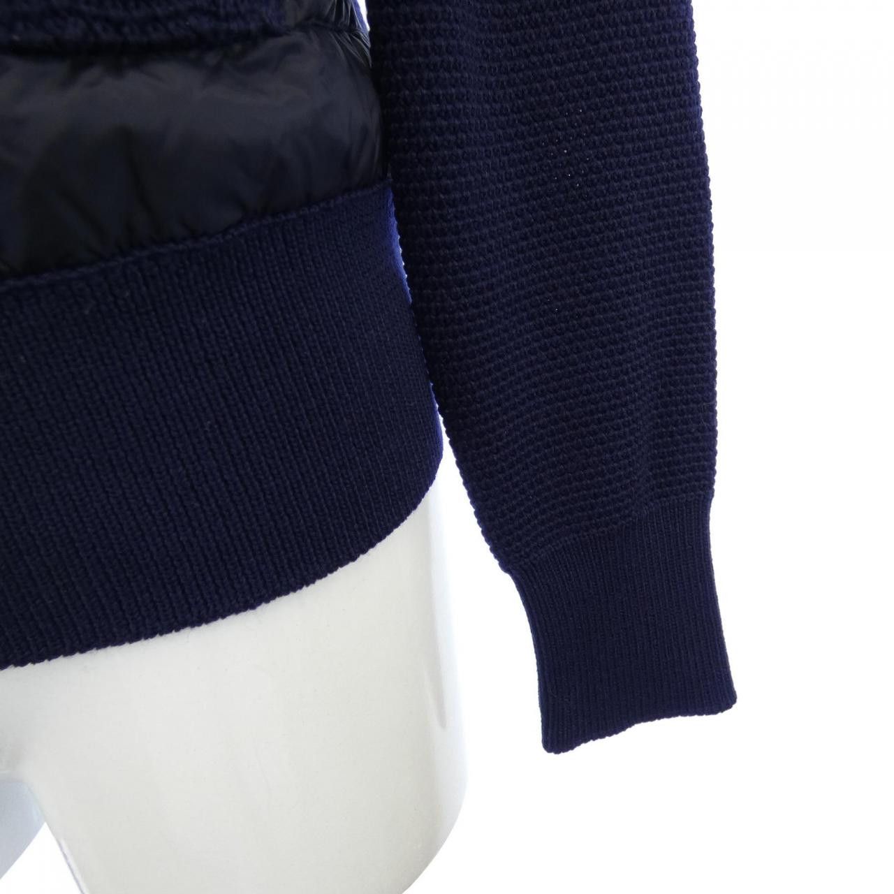 Moncler Moncler Moncler Down Jacket Textile Outerwear 20939474800 DUTY FREE for USA Size ONE SIZE - 7 Thumbnail