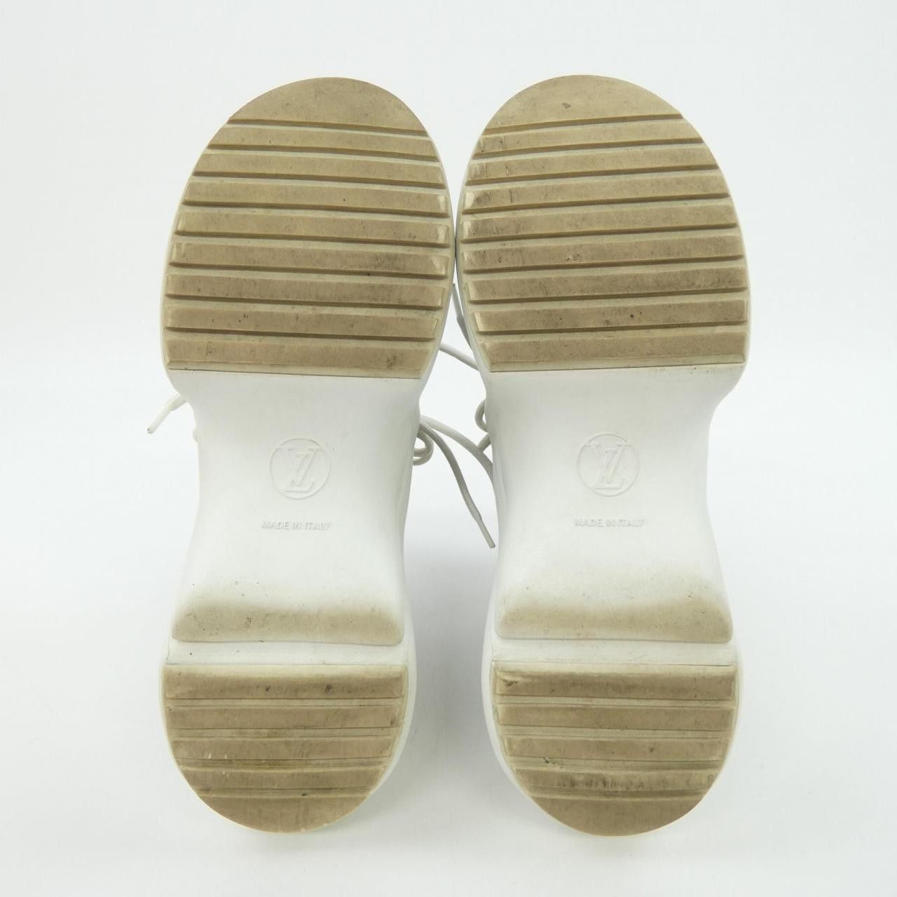 Louis Vuitton Louis Vuitton Louis Vuitton Archlight Sneakers Plastic / Synthetic Shoes DUTY FREE for USA Size ONE SIZE - 4 Thumbnail