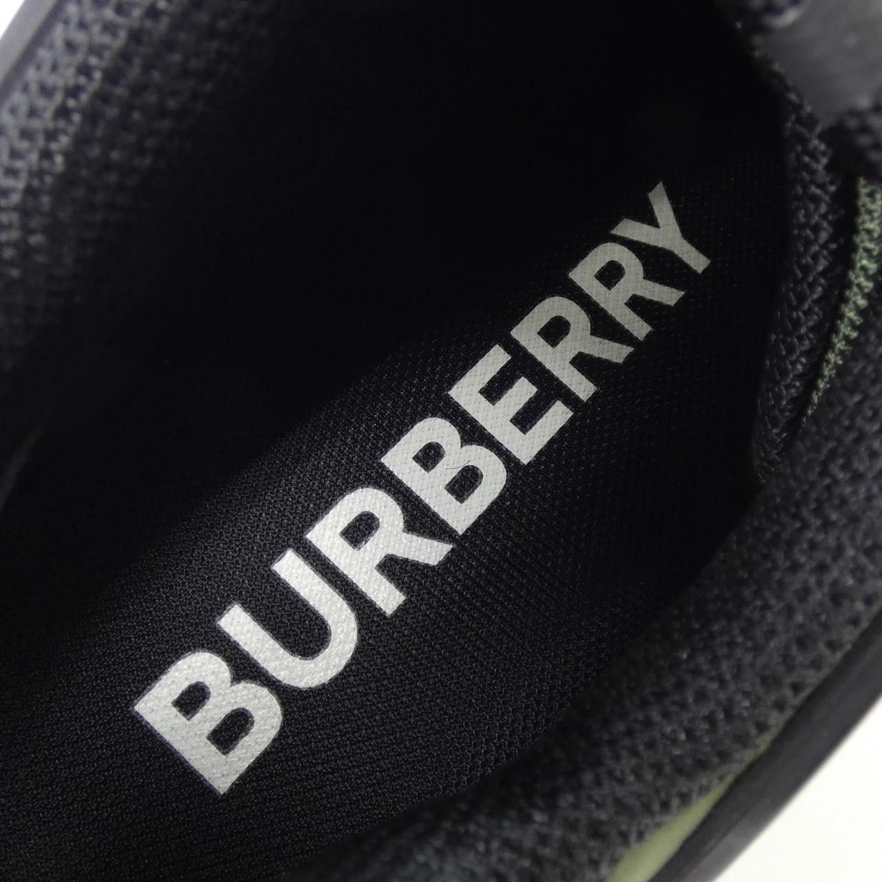 Burberry Burberry Burberry Sneakers Plastic / Synthetic Shoes 8027252 DUTY FREE for USA Size ONE SIZE - 6 Thumbnail