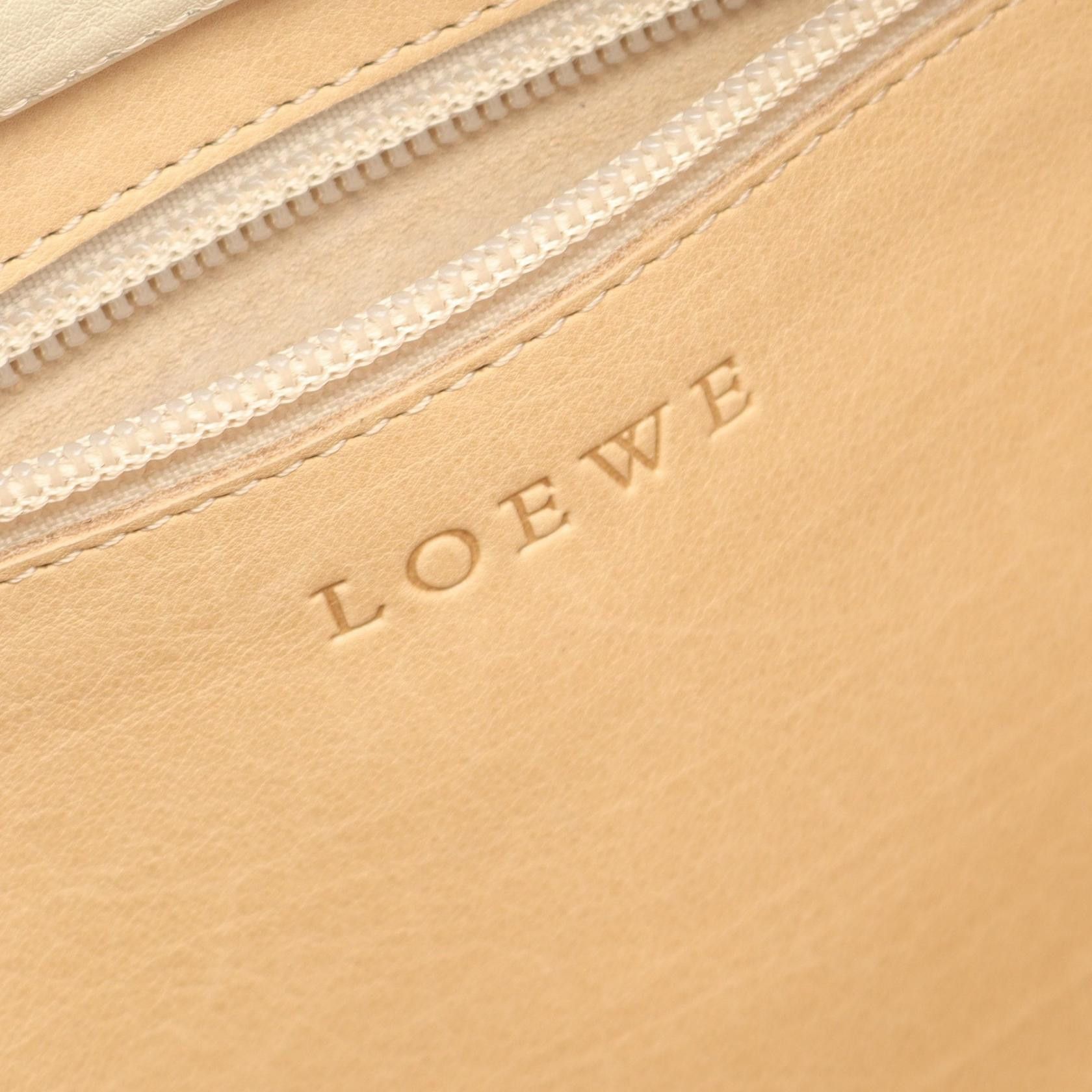 Loewe Loewe Loewe Anagram Leather Shoulder Bag Leather Shoulder Bag DUTY FREE for USA Size ONE SIZE - 4 Thumbnail
