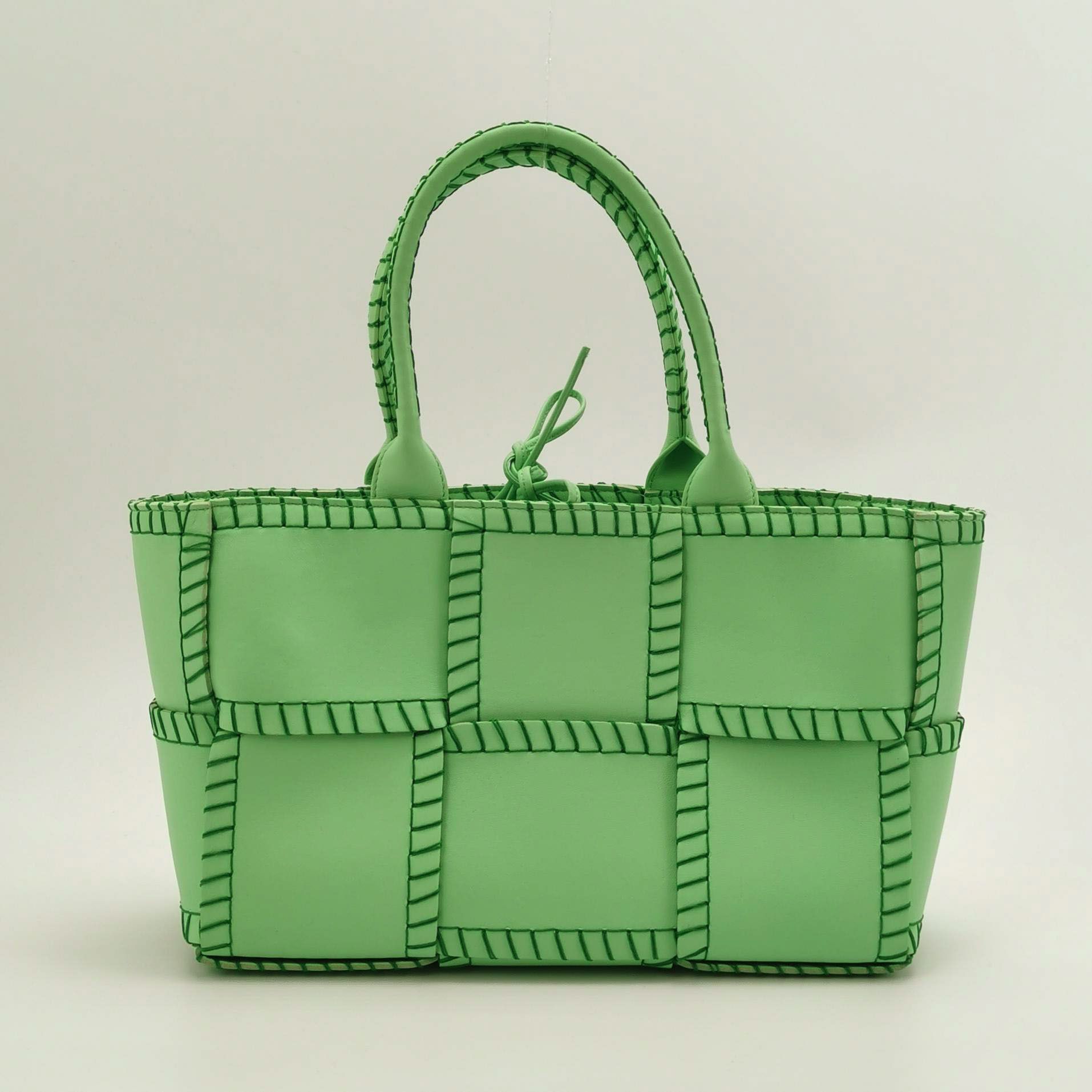 Bottega Veneta Bottega Veneta Women os Tote Bags Size ONE SIZE - 3 Thumbnail