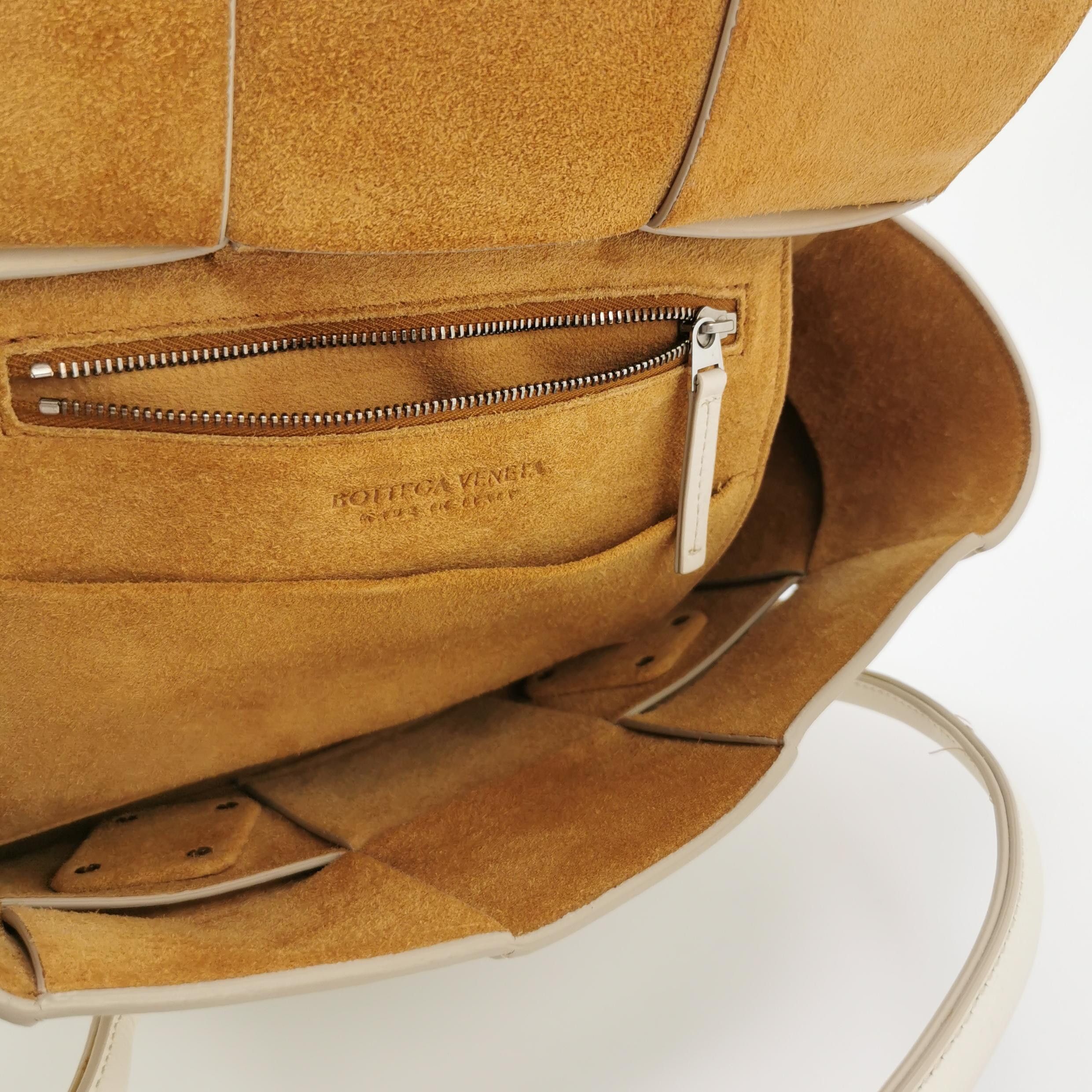 Bottega Veneta Bottega Veneta Women os Shoulder Bags Size ONE SIZE - 7 Thumbnail