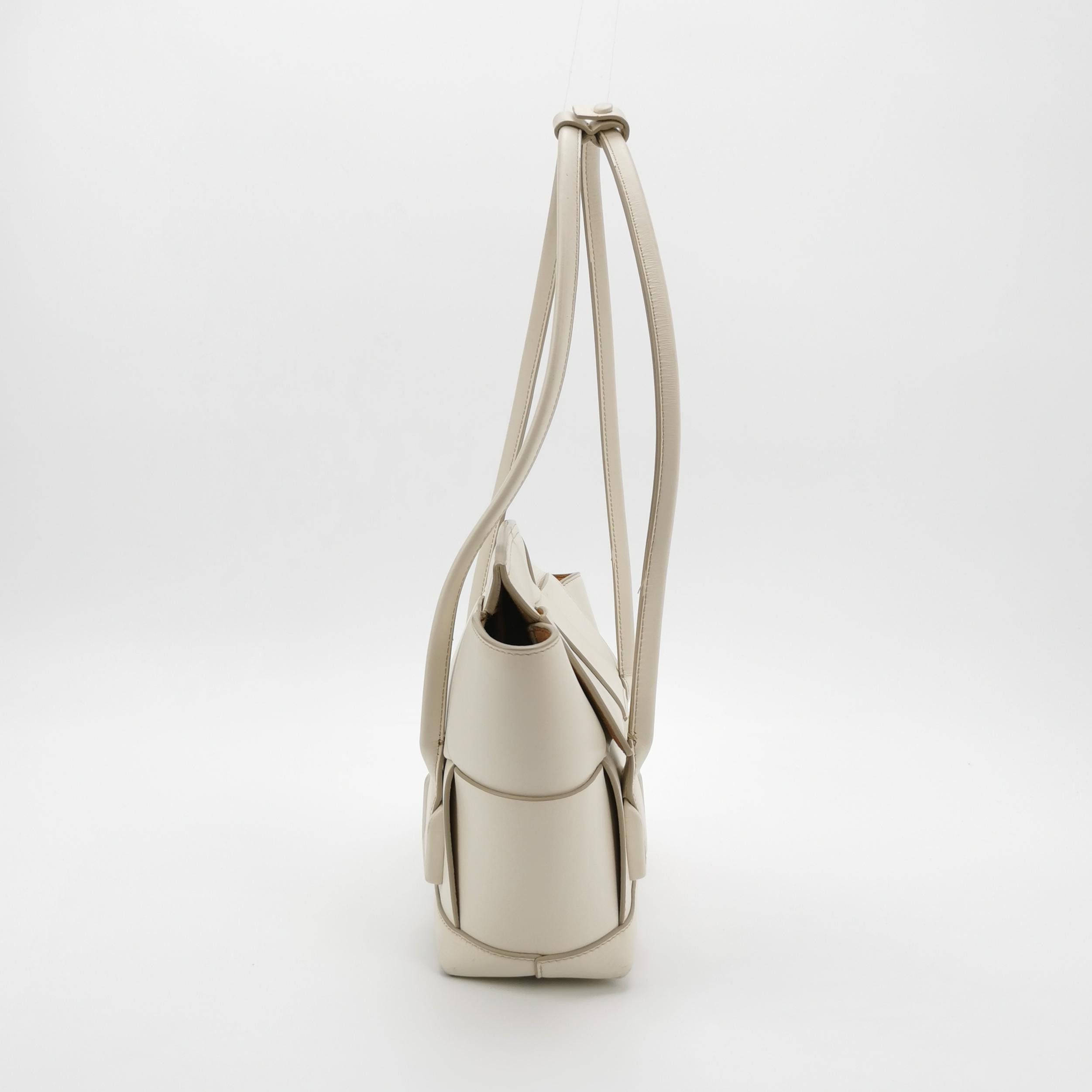 Bottega Veneta Bottega Veneta Women os Shoulder Bags Size ONE SIZE - 4 Thumbnail