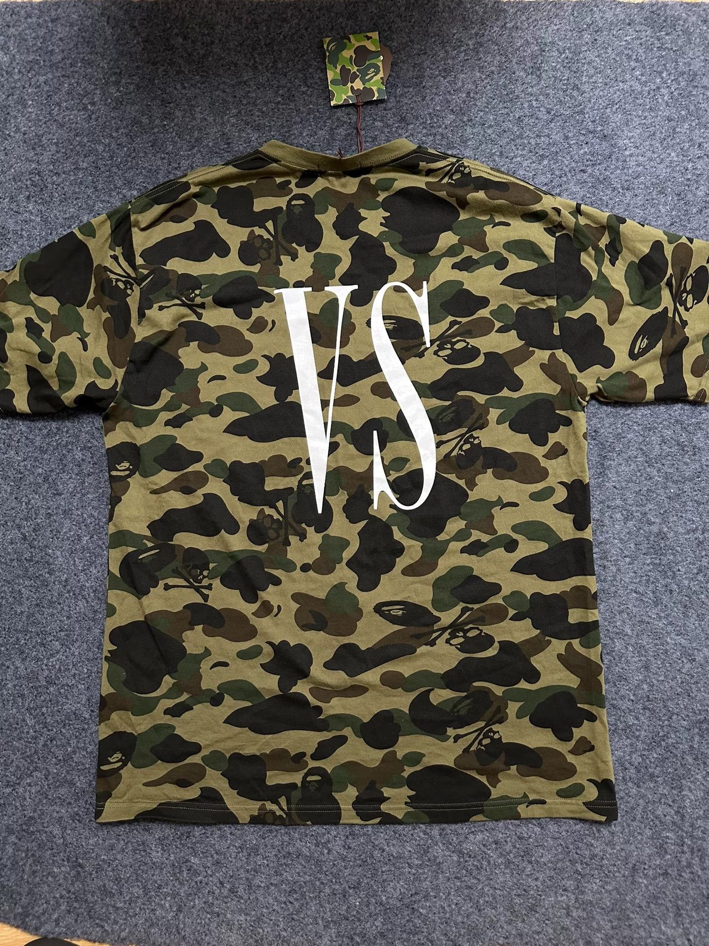 Bape × Mastermind Japan A Bathing Ape x Mastermind Japan Camo T-Shirt Size XL Size US XL / EU 56 / 4 - 4 Thumbnail