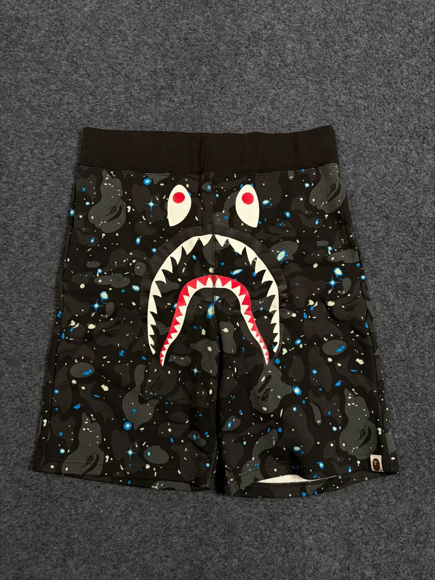 Bape A Bathing Ape Space Camo Shark Shorts Size S Size US 30 / EU 46 - 2 Thumbnail