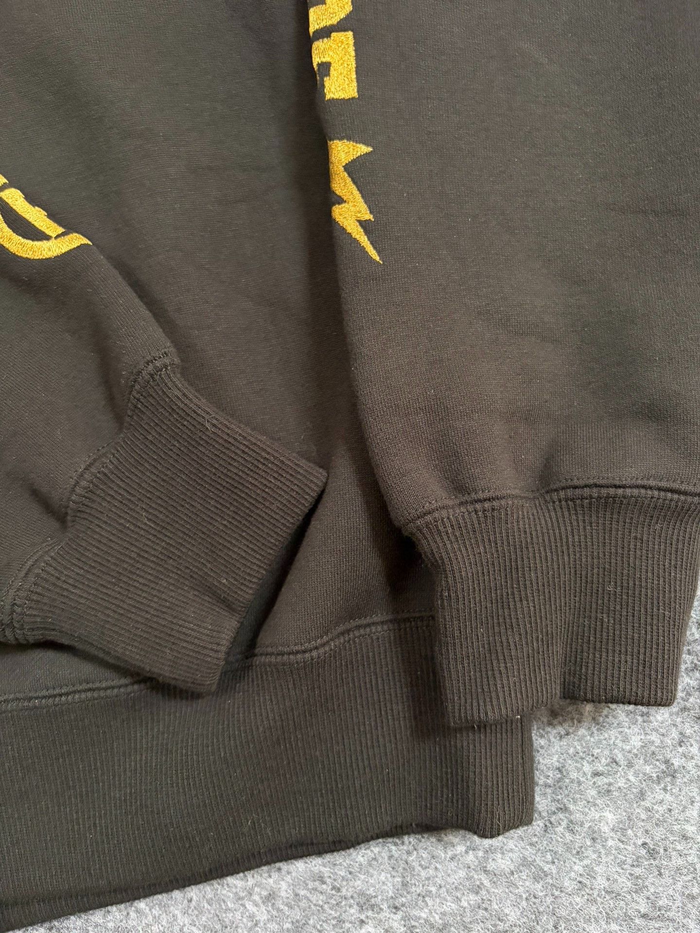 Bape A Bathing Ape Gold Camo Head Sweatshirt Size L Size US L / EU 52-54 / 3 - 5 Thumbnail