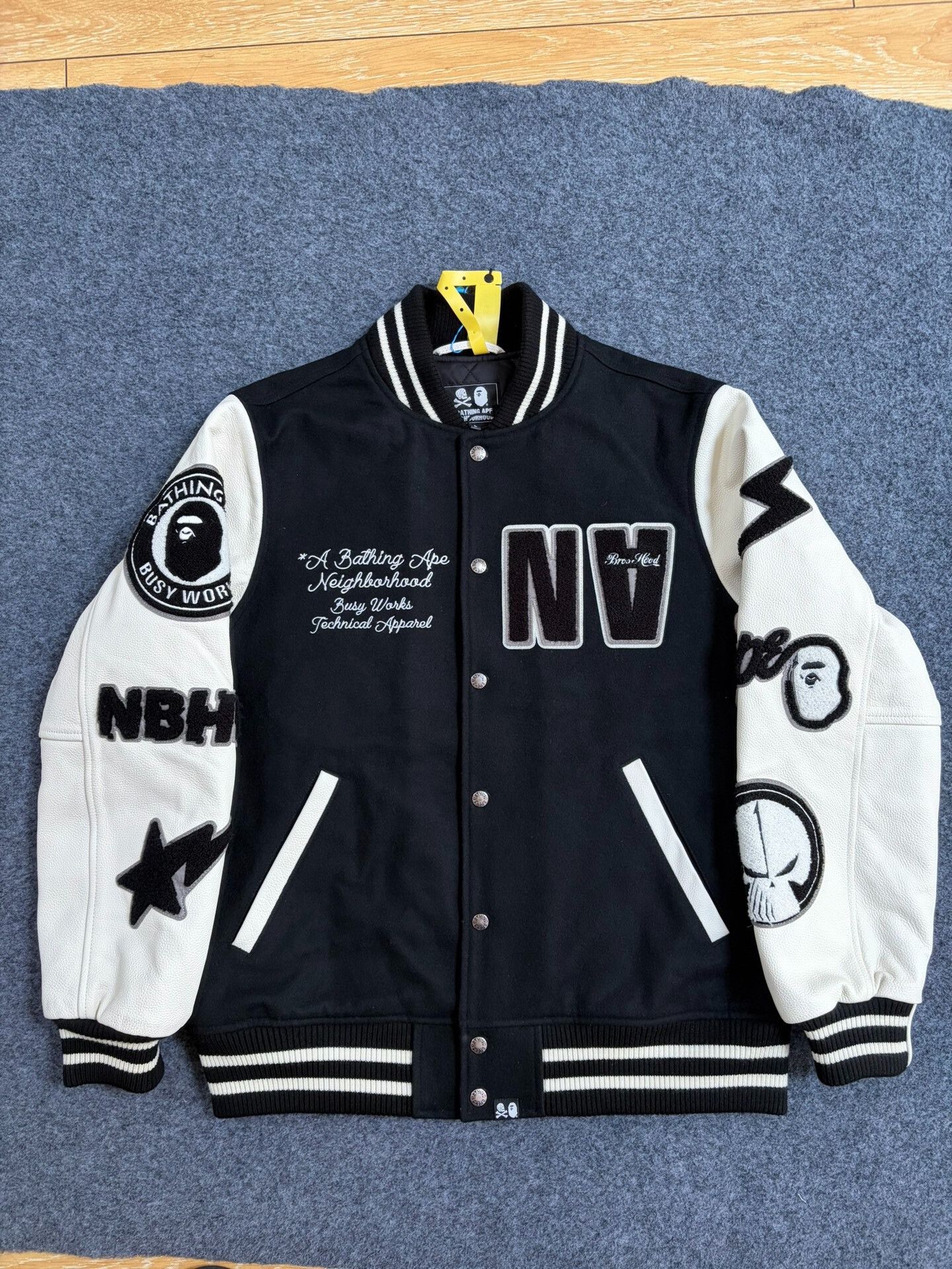 Bape × Neighborhood A Bathing Ape x Neighborhood Varsity Jacket Size L Size US L / EU 52-54 / 3 - 2 Thumbnail