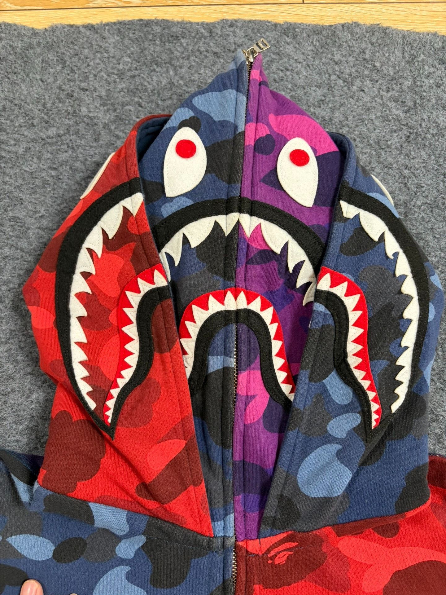 Bape A Bathing Ape Multi Camo Shark Hoodie Size XL Size US XL / EU 56 / 4 - 4 Thumbnail