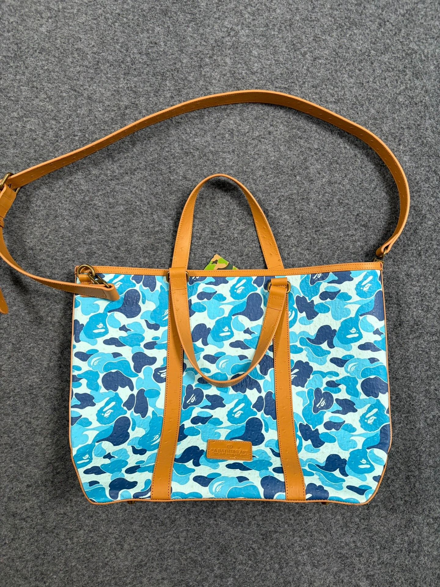 Bape A Bathing Ape Blue Camo Tote Bag ONE SIZE Size ONE SIZE - 2 Thumbnail