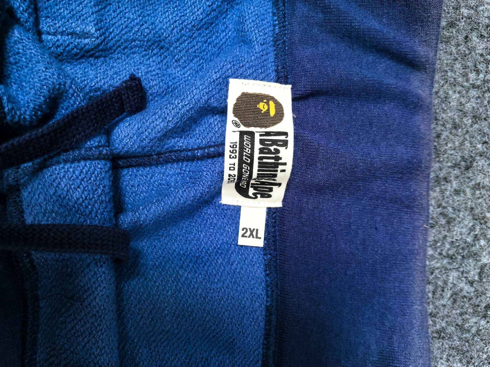 Bape Bape Blue Camo Shark Shorts Size XXL Size US 38 / EU 54 - 6 Thumbnail