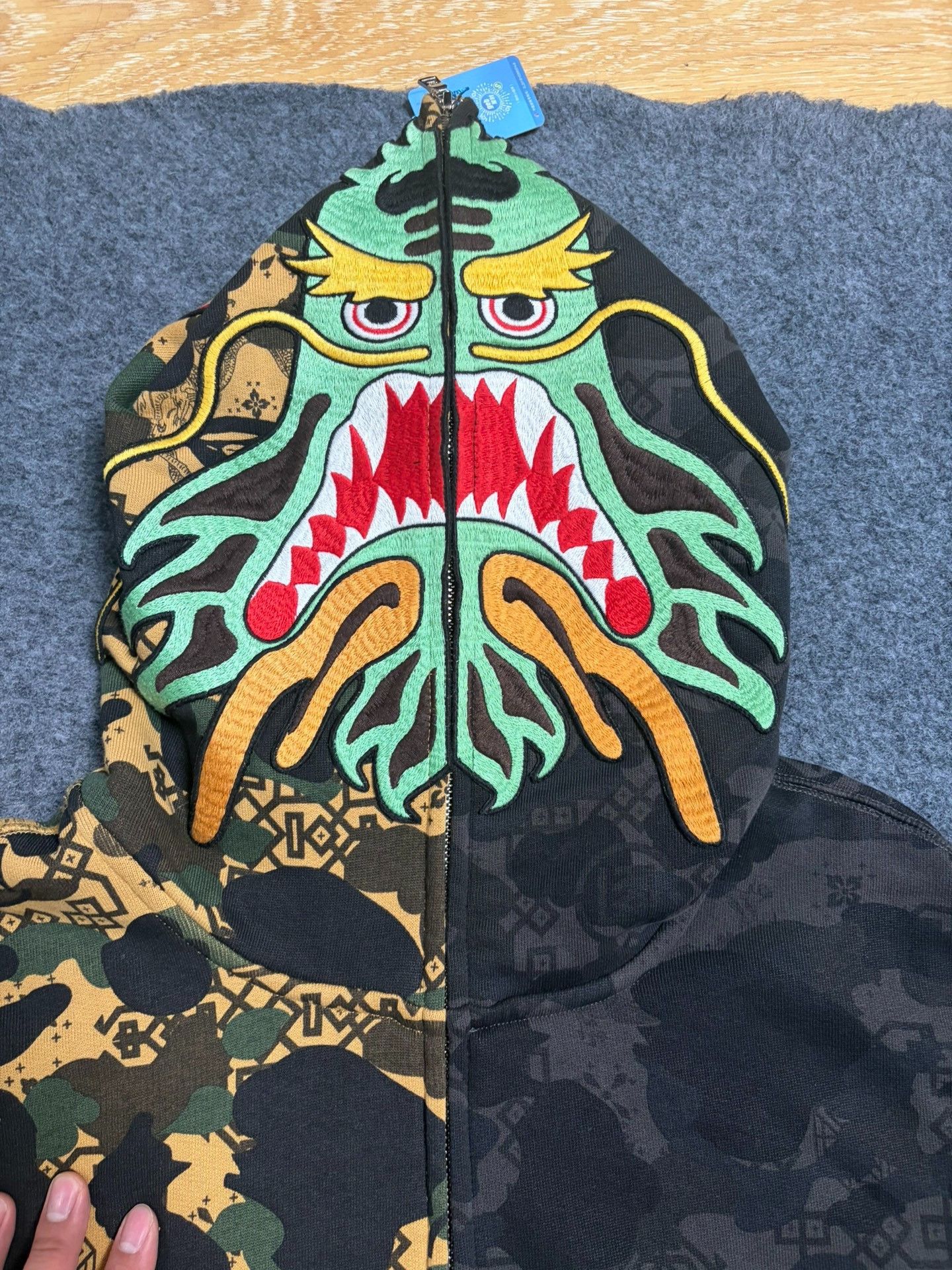 Bape BAPE x CLOT Dragon Full Zip Hoodie Size XL Size US XL / EU 56 / 4 - 4 Thumbnail