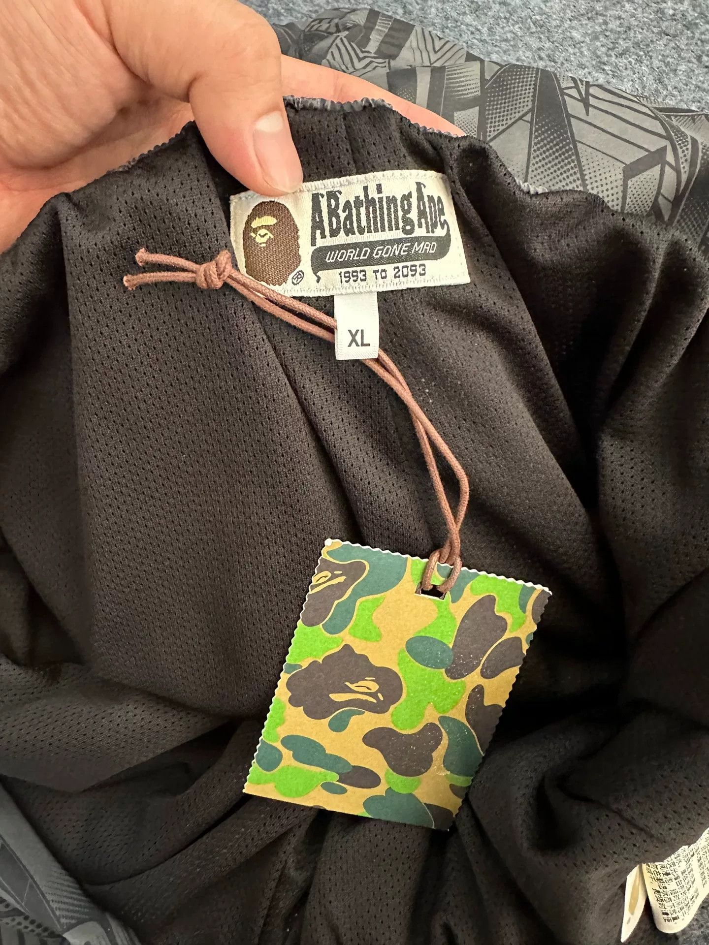 Bape A Bathing Ape Geometric Camo Cargo Pants Size XL Size US 36 / EU 52 - 7 Thumbnail