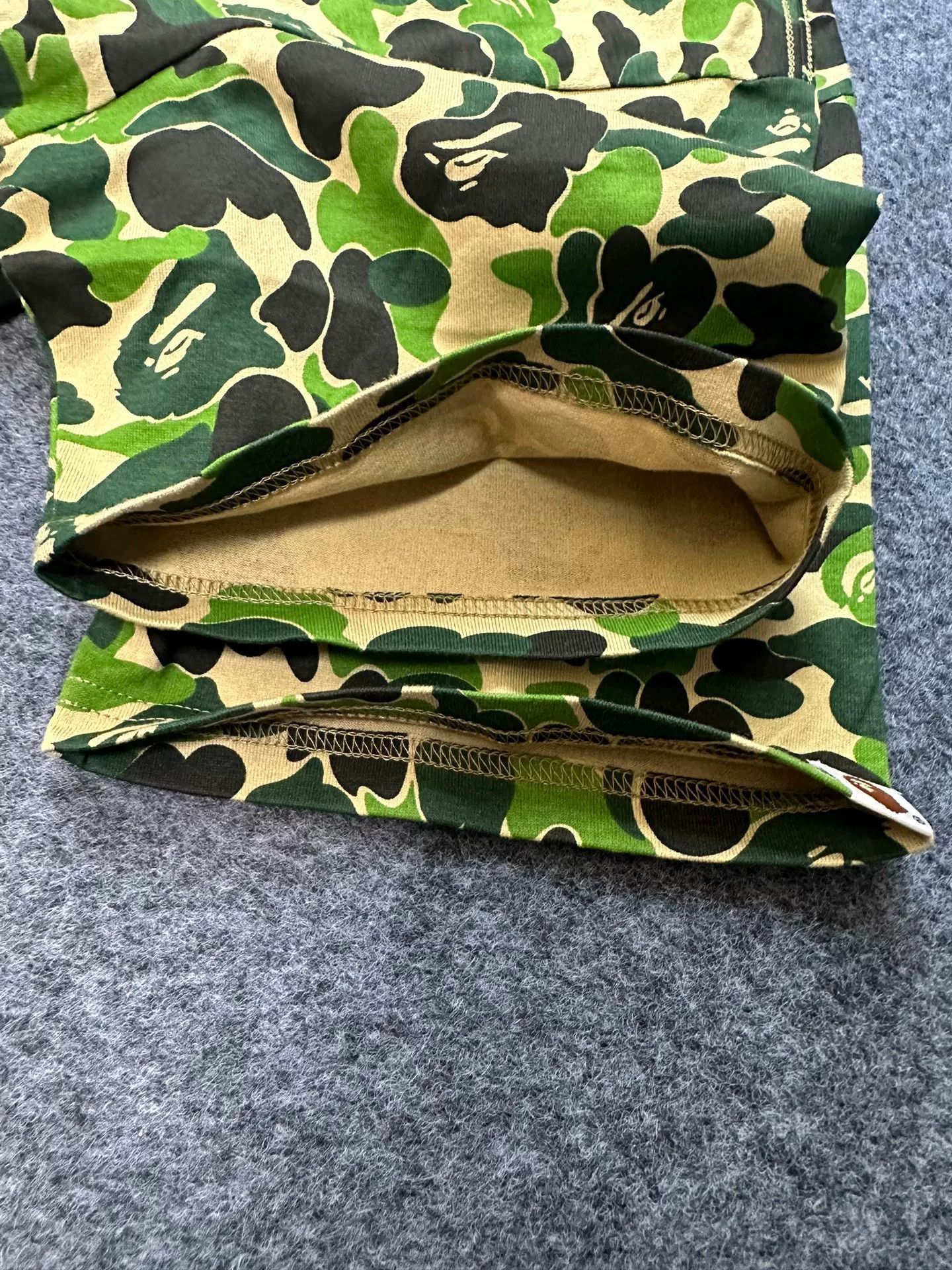 Bape BAPE ABC Camo C75 T-Shirt Size L Size US L / EU 52-54 / 3 - 8 Thumbnail