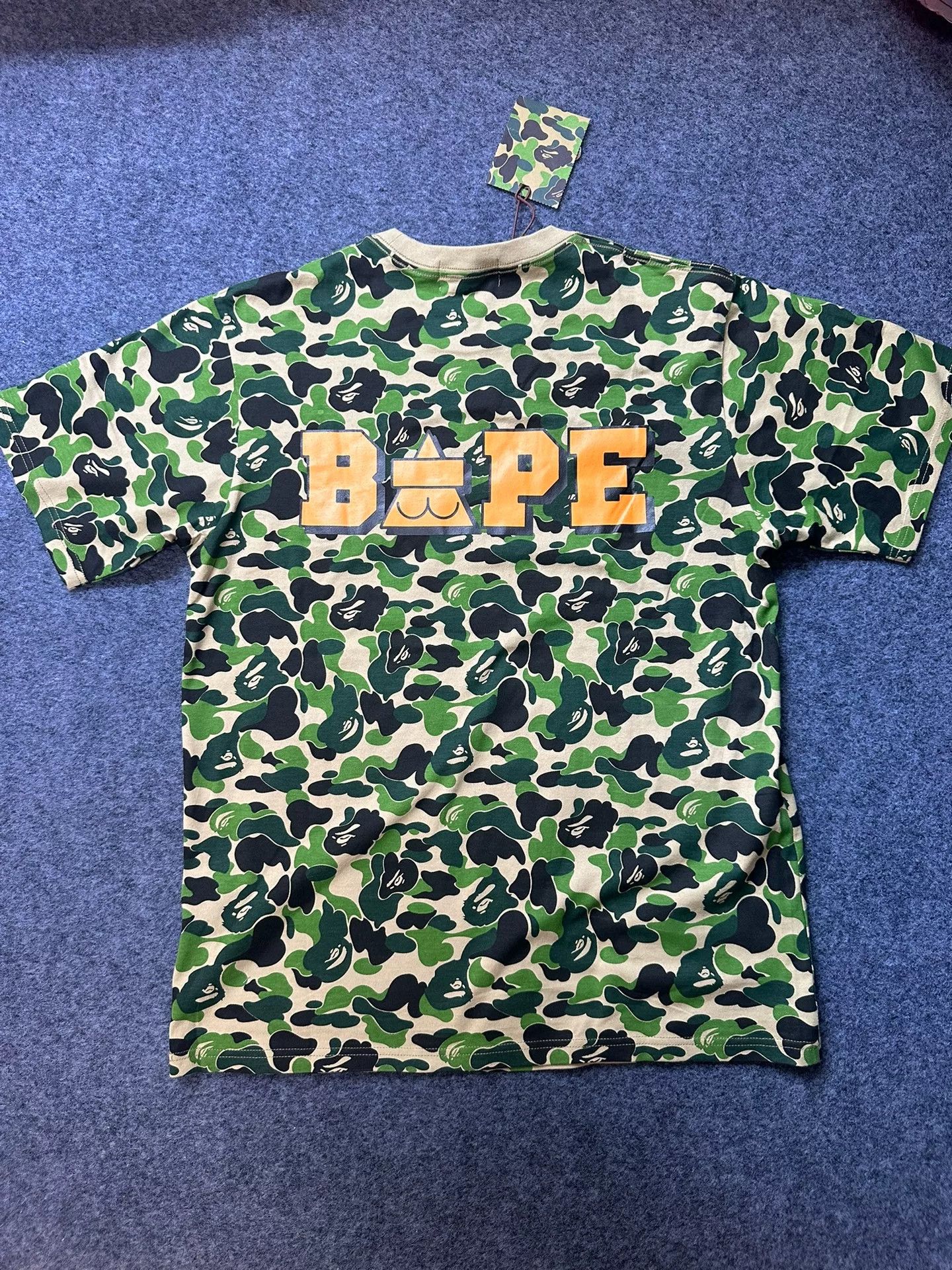 Bape BAPE ABC Camo C75 T-Shirt Size L Size US L / EU 52-54 / 3 - 3 Thumbnail