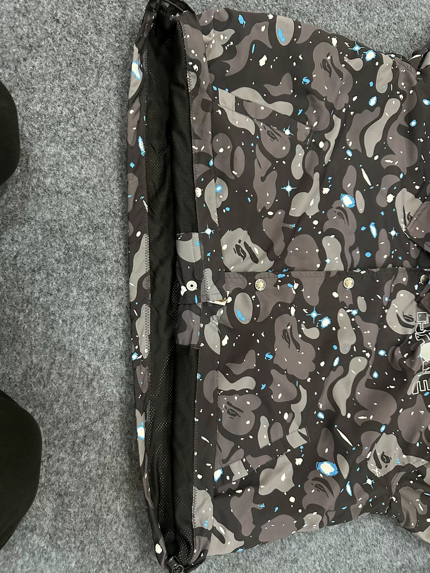 Bape BAPE Space Camo Coach Jacket Size M Size US M / EU 48-50 / 2 - 7 Thumbnail