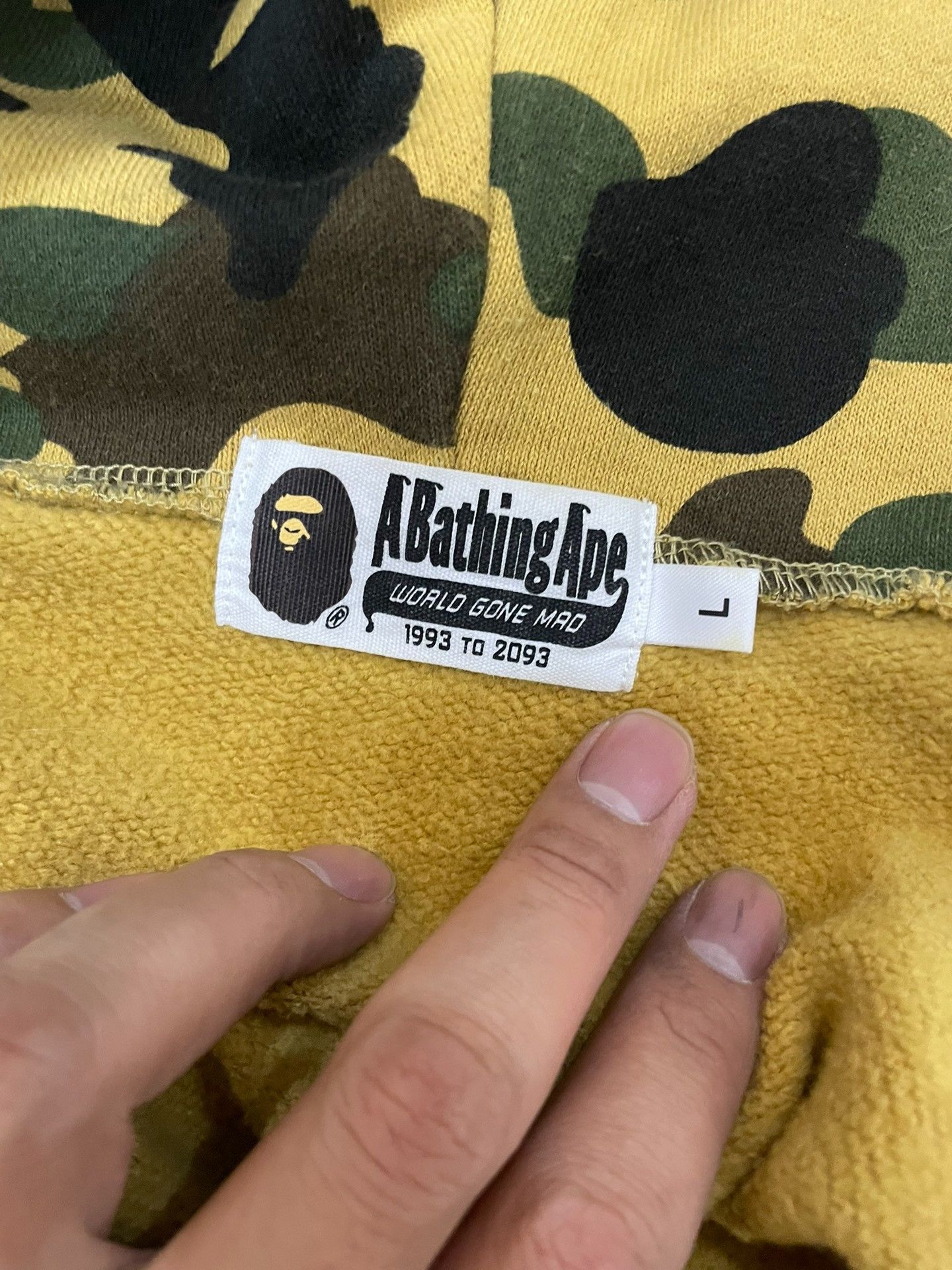 Bape Bape Camo Shark Full Zip Hoodie Size L Size US L / EU 52-54 / 3 - 6 Thumbnail