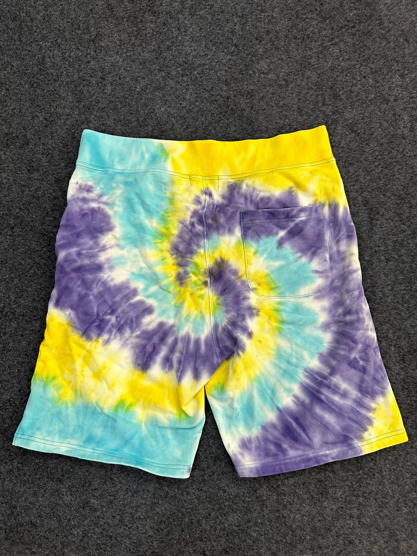 Bape A Bathing Ape Tie-Dye Shorts Size XL Size US 36 / EU 52 - 3 Thumbnail