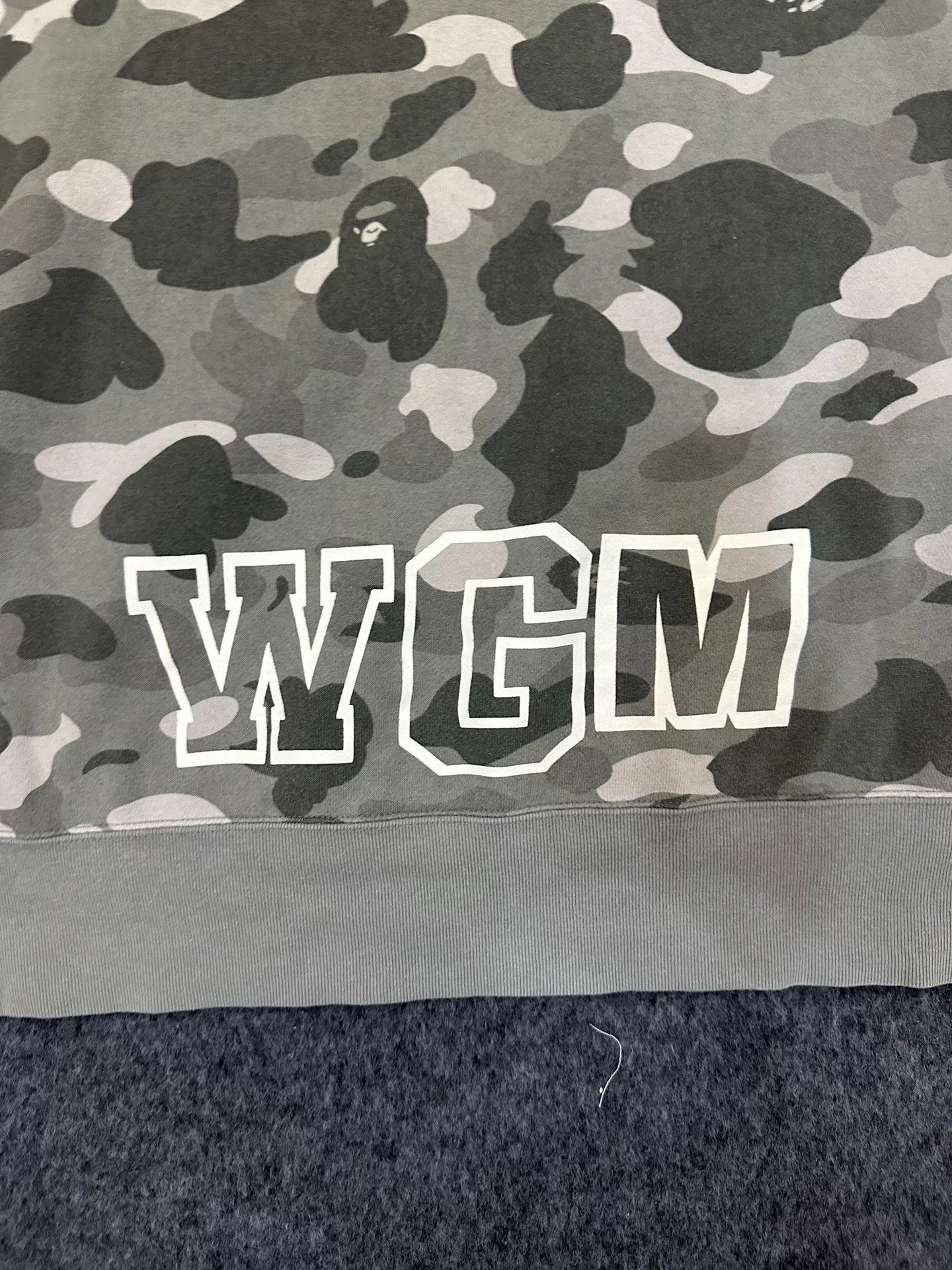 Bape A Bathing Ape Grey Camo Shark Sweatshirt Size 3XL Size US XXL / EU 58 / 5 - 9 Thumbnail