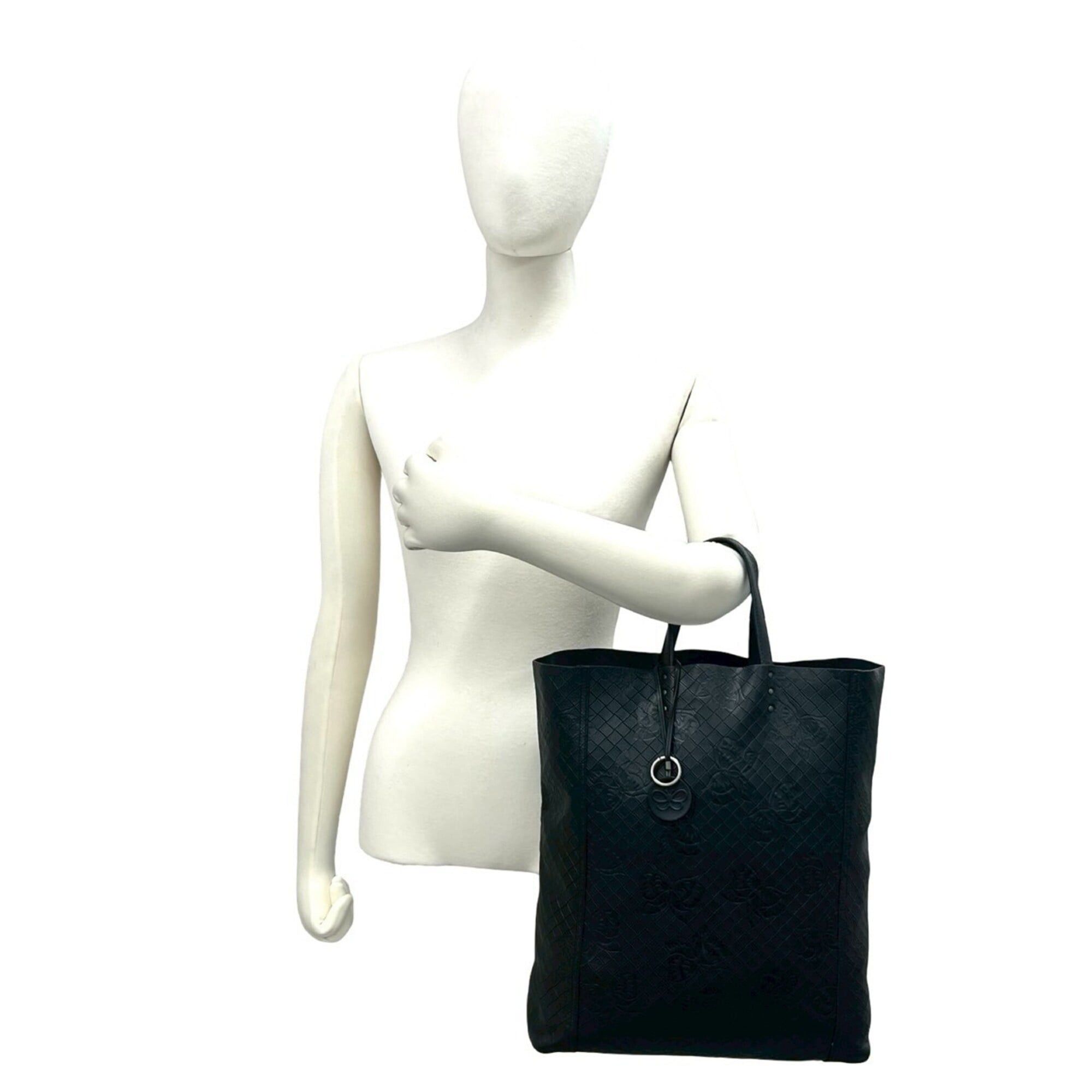 Bottega Veneta BOTTEGA VENETA Intreccio Butterfly Leather Tote Bag Handbag Black 343-4 Size ONE SIZE - 2 Thumbnail