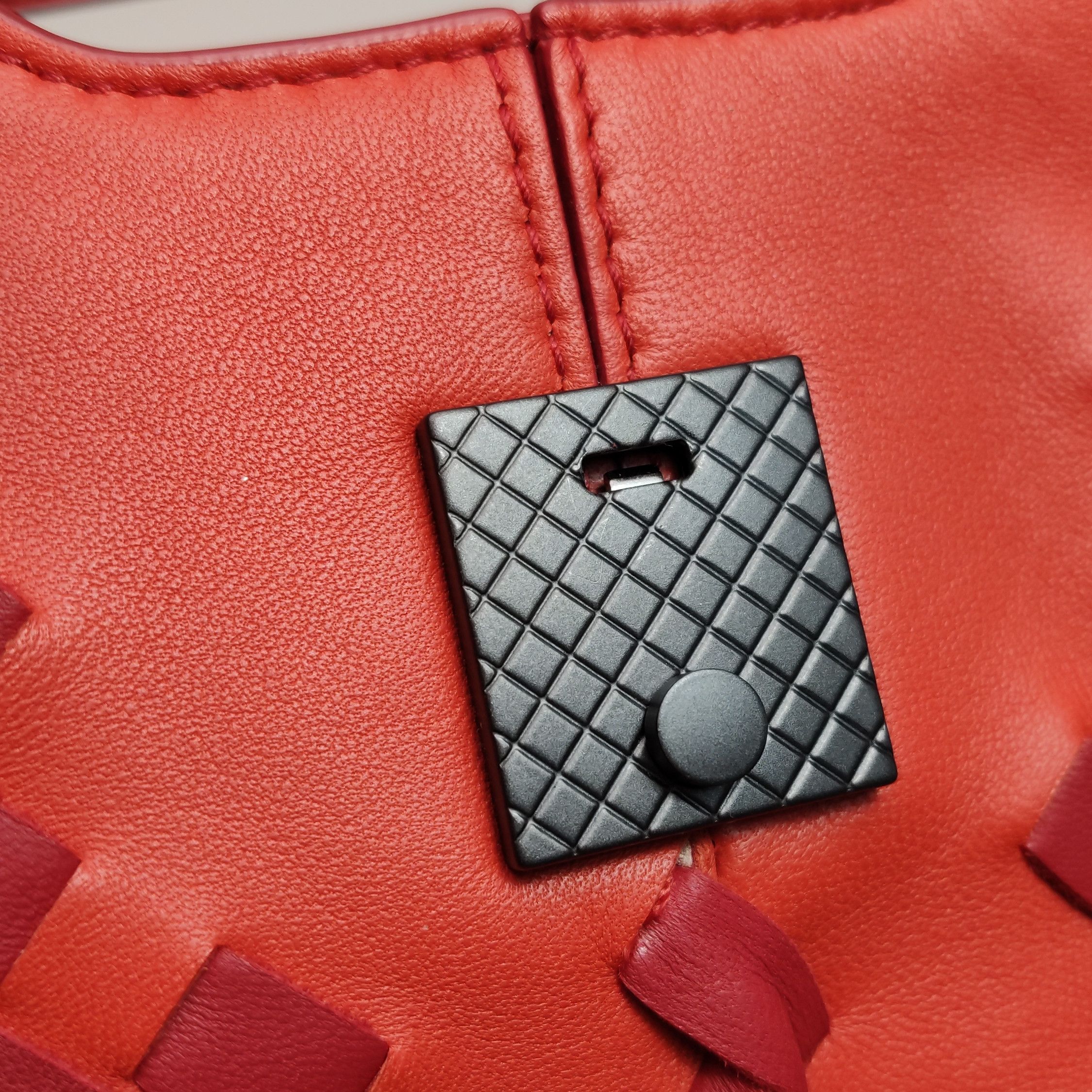 Bottega Veneta Bottega Veneta Women os Shoulder Bags Size ONE SIZE - 12 Thumbnail