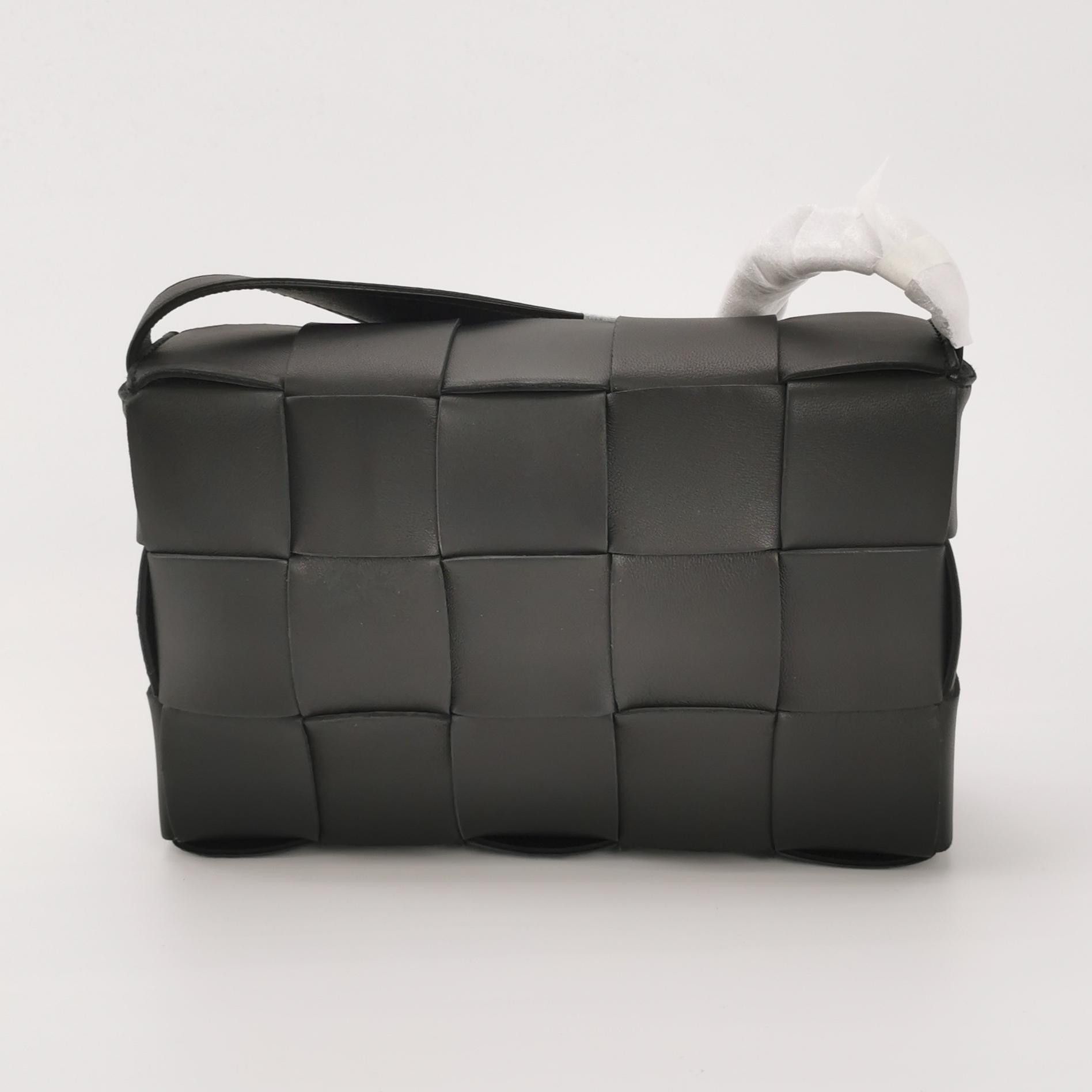 Bottega Veneta Bottega Veneta Women os Shoulder Bags Size ONE SIZE - 5 Thumbnail
