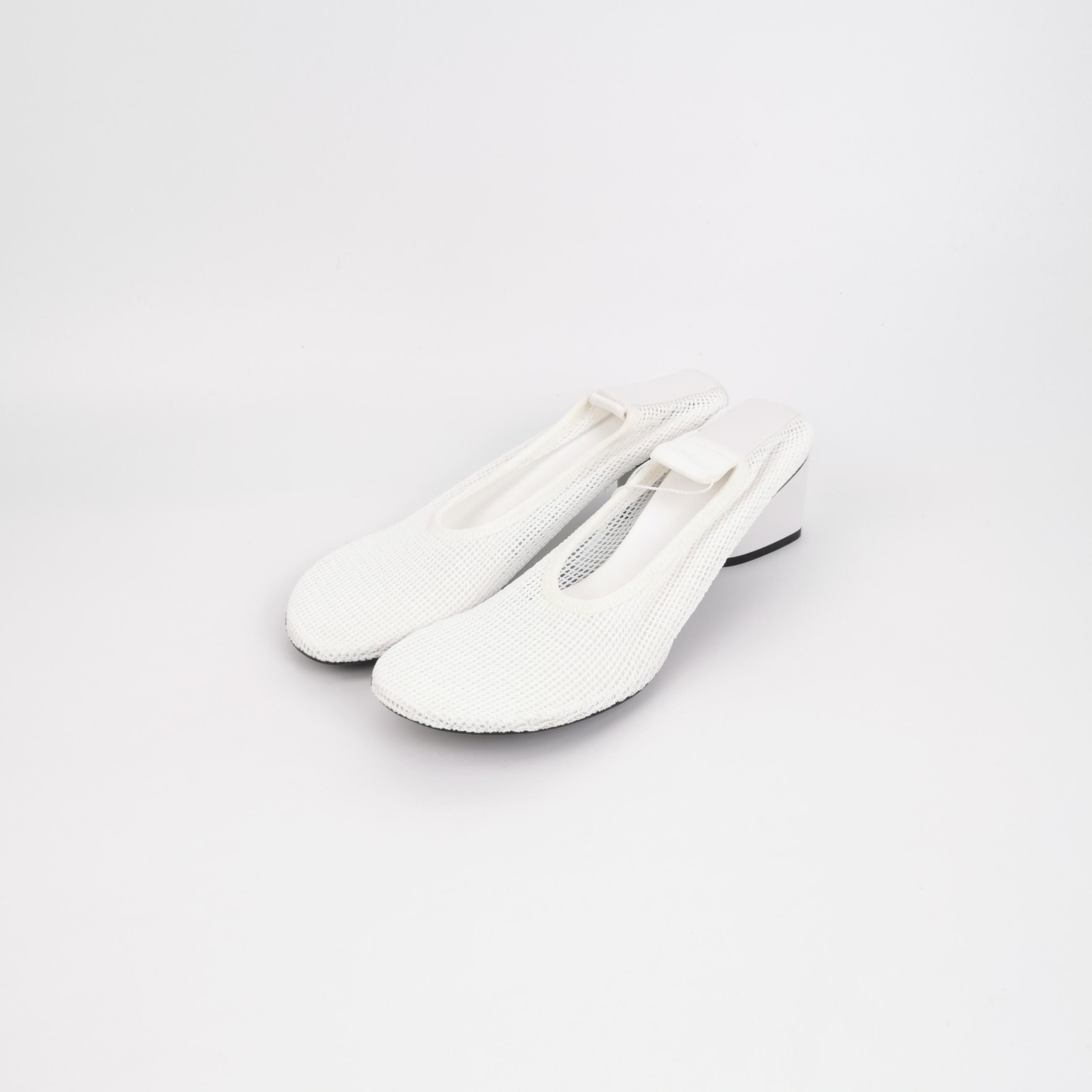 Bottega Veneta Bottega Veneta Women 7 Flats Size US 7 / IT 37 - 2 Thumbnail