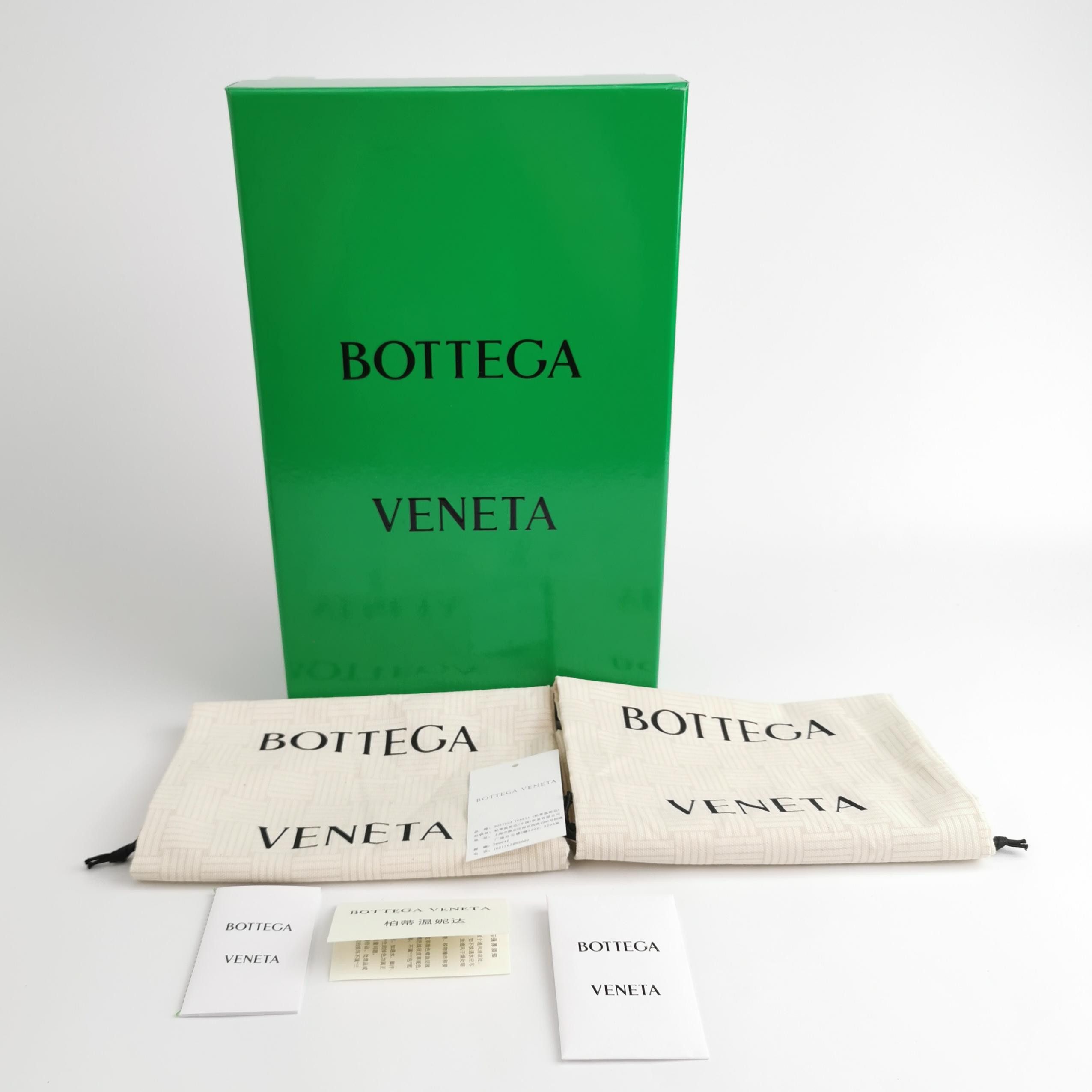 Bottega Veneta Bottega Veneta Women 7 Lowtop Sneakers Size US 7 / IT 37 - 6 Thumbnail