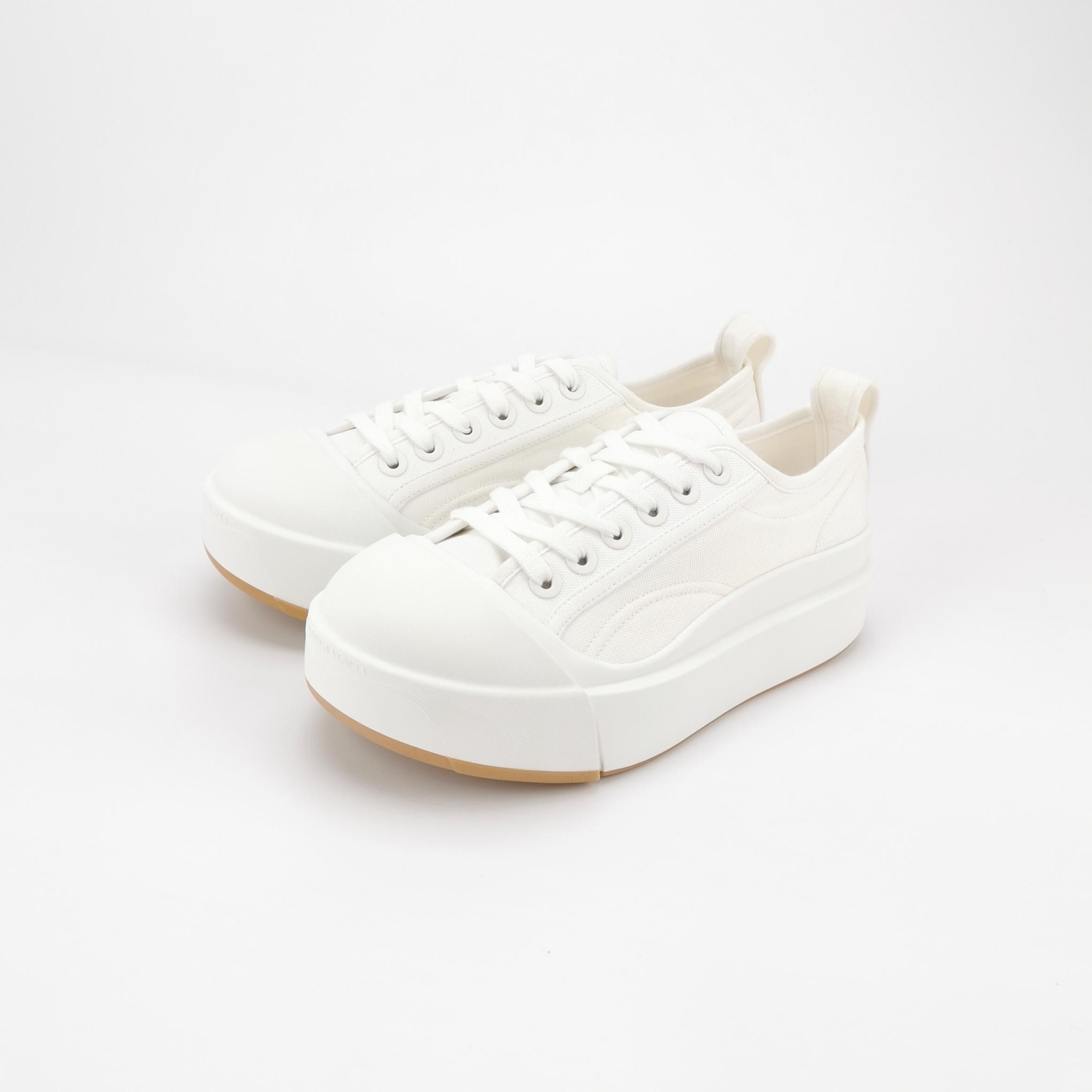Bottega Veneta Bottega Veneta Women 8 Lowtop Sneakers Size US 8 / IT 38 - 2 Thumbnail
