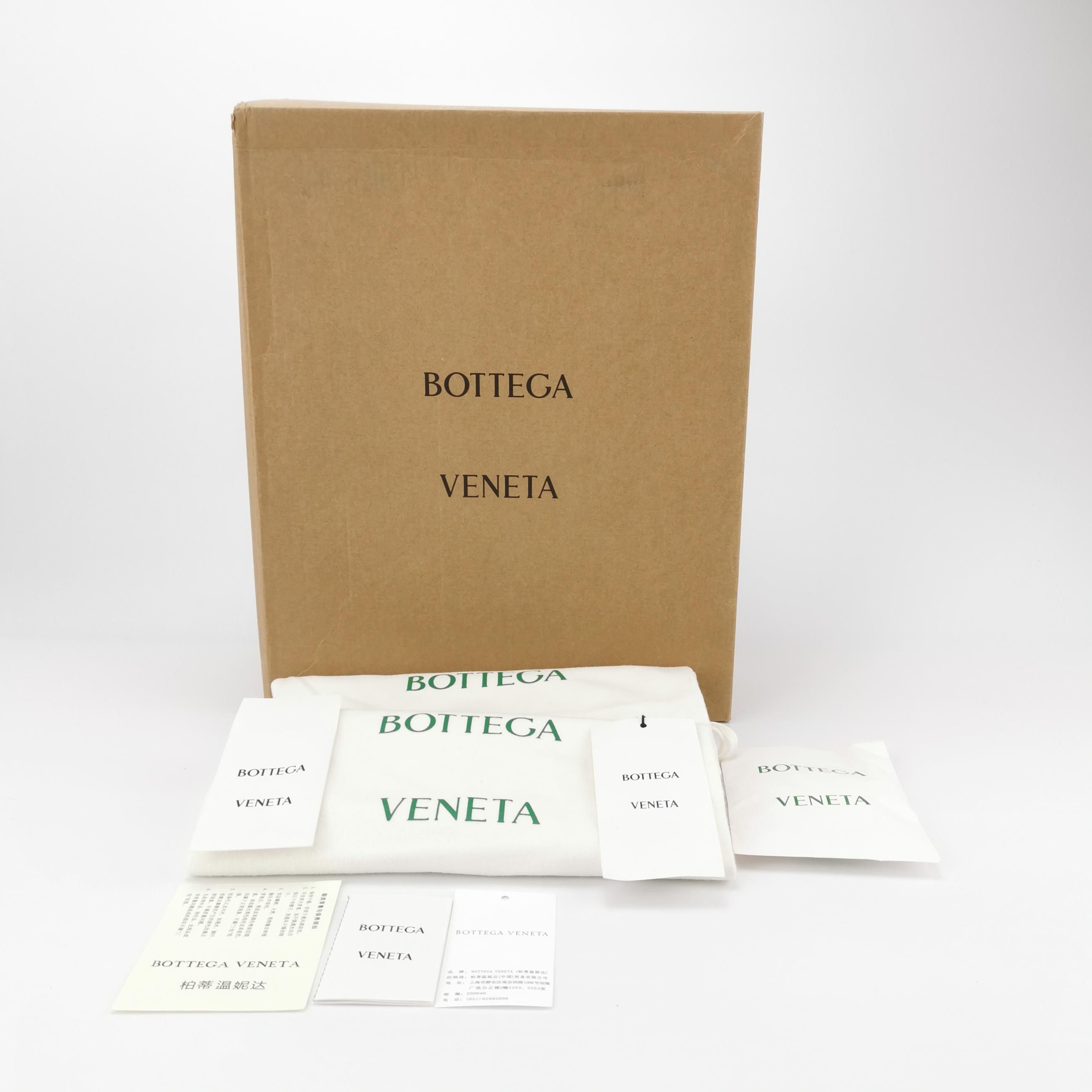 Bottega Veneta Bottega Veneta Women 10 Lowtop Sneakers Size US 10 / IT 40 - 6 Thumbnail