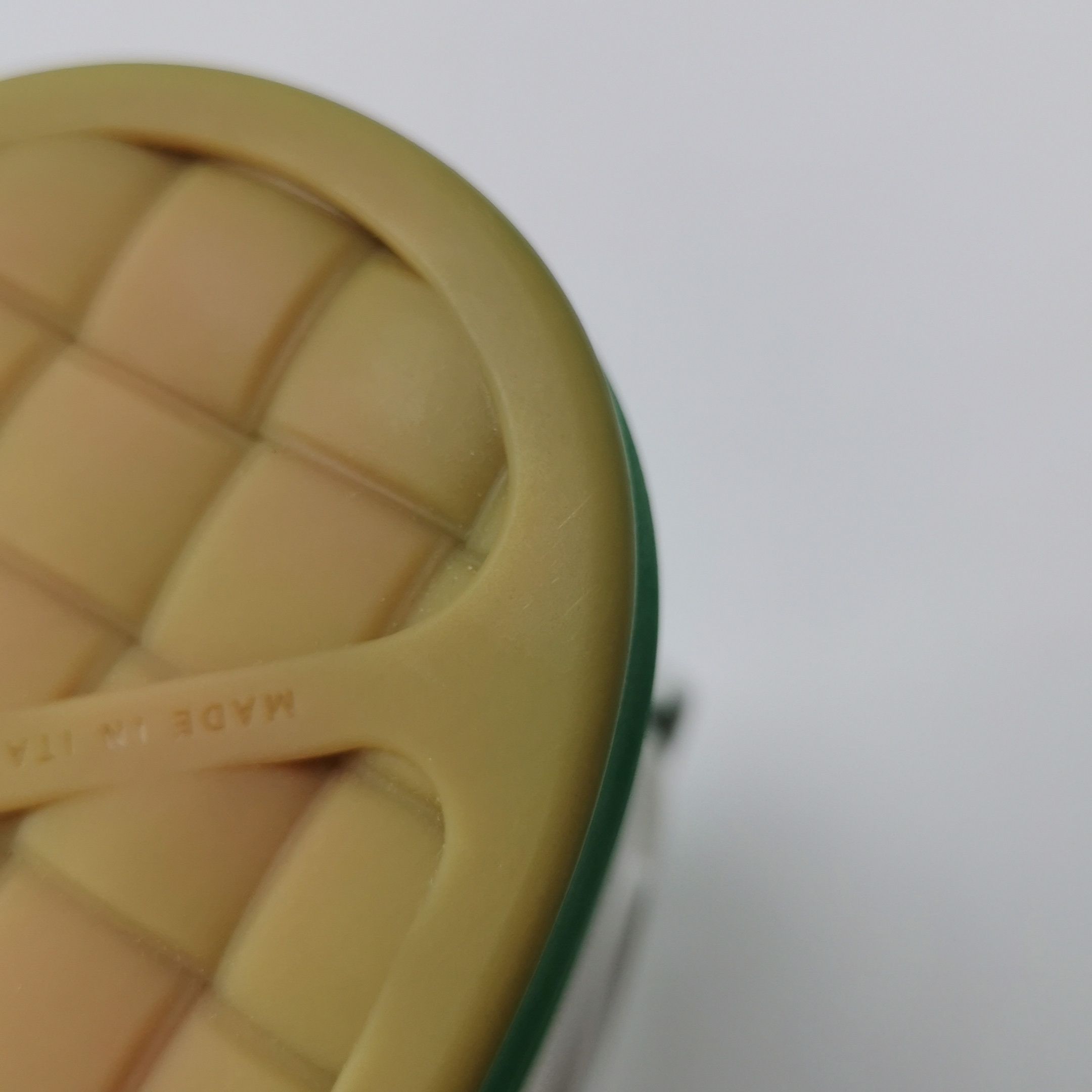 Bottega Veneta Bottega Veneta Women 10 Lowtop Sneakers Size US 10 / IT 40 - 12 Thumbnail