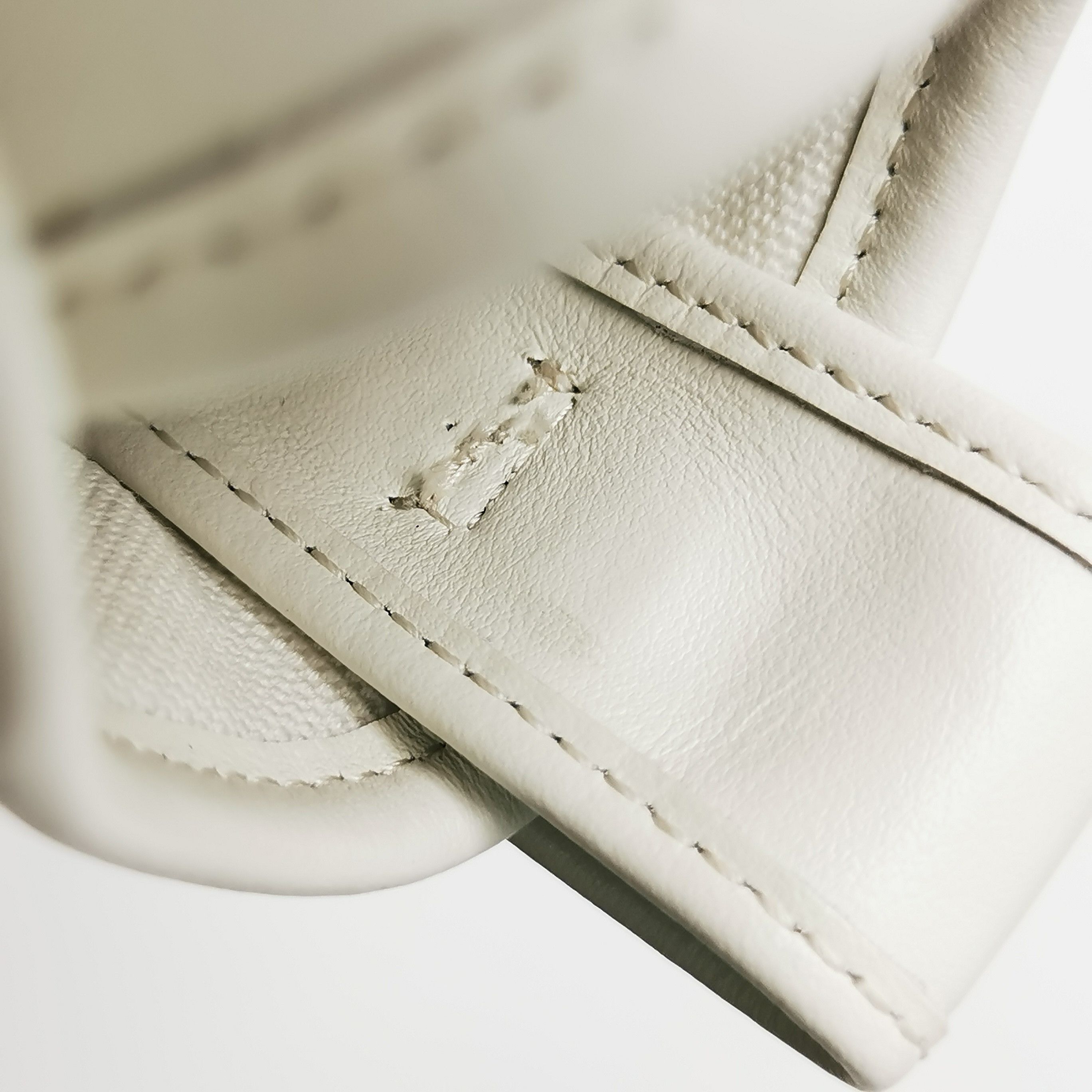 Bottega Veneta Bottega Veneta Women 7 Lowtop Sneakers Size US 7 / IT 37 - 11 Thumbnail