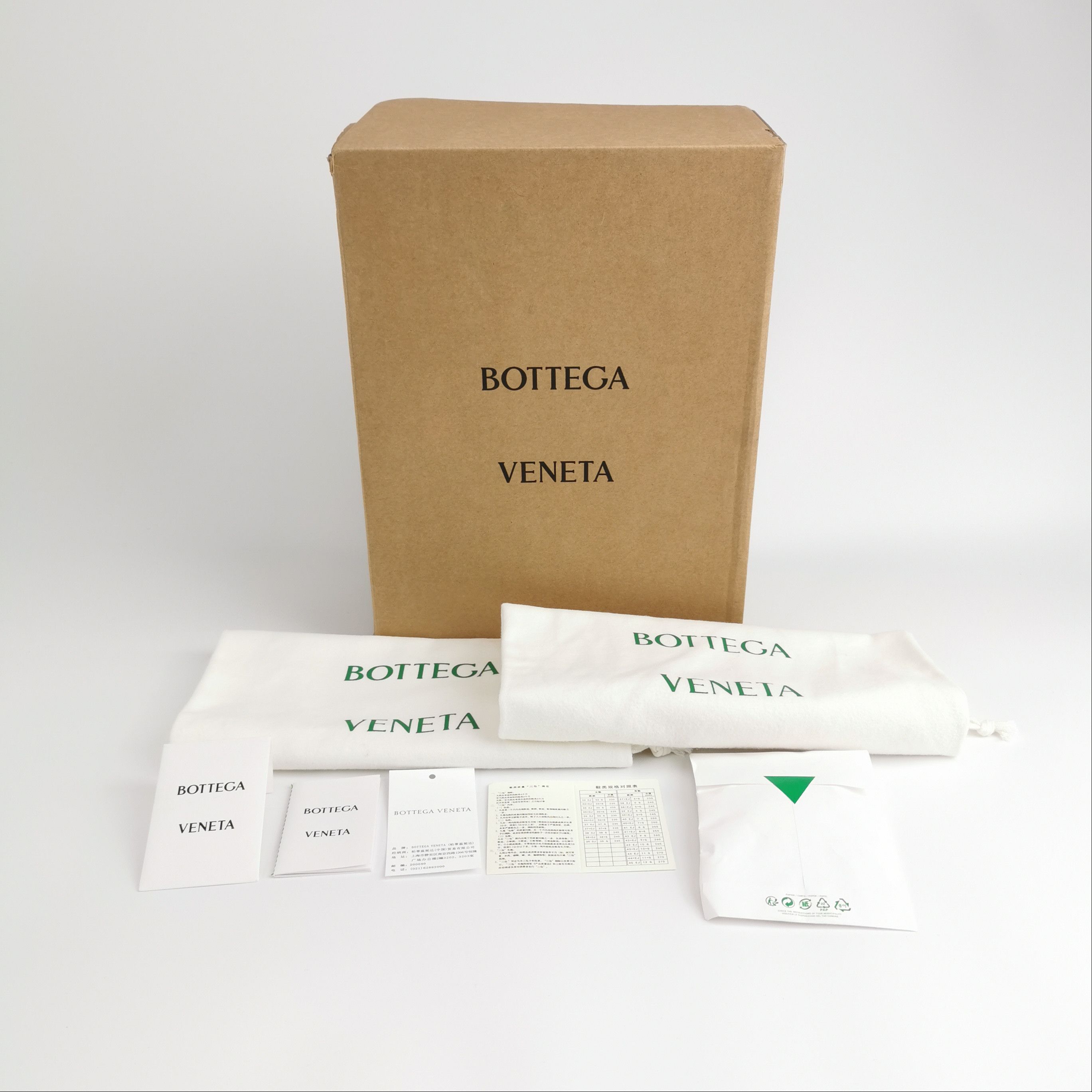 Bottega Veneta Bottega Veneta Women 7 Lowtop Sneakers Size US 7 / IT 37 - 6 Thumbnail