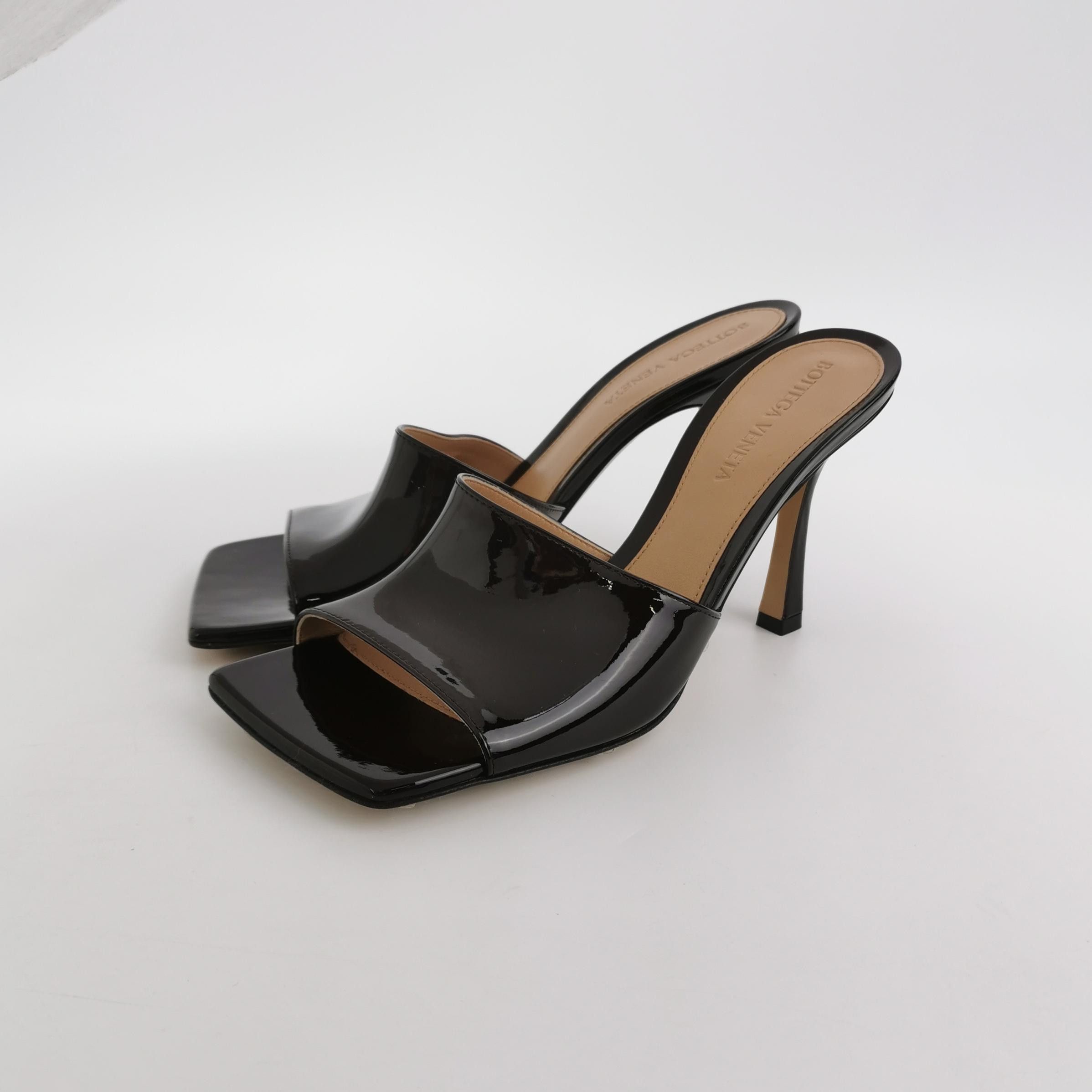 Bottega Veneta Bottega Veneta Women 6 Sandals Size US 6 / IT 36 - 2 Thumbnail