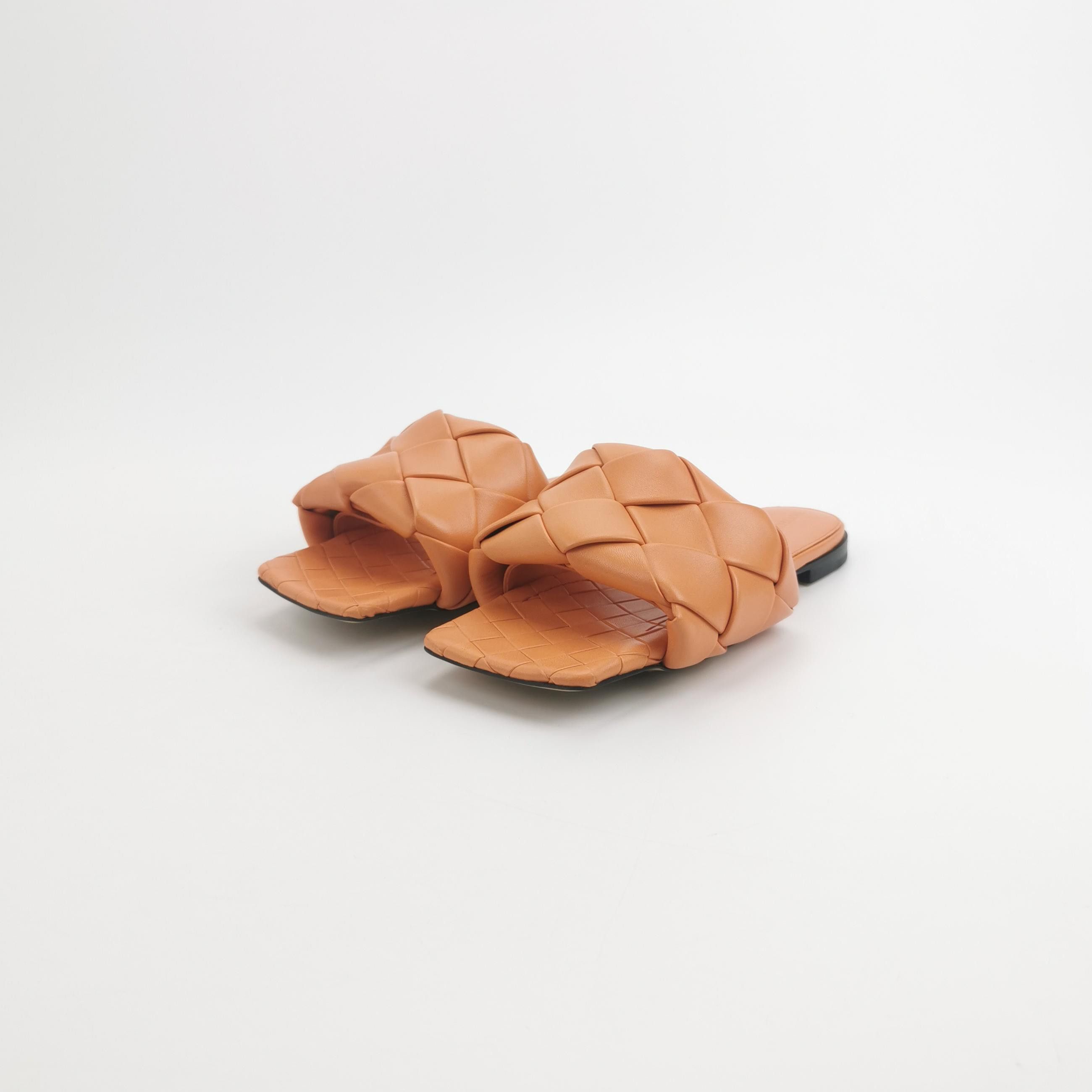 Bottega Veneta Bottega Veneta Women 6-5 Sandals Size US 6.5 / IT 36.5 - 2 Thumbnail