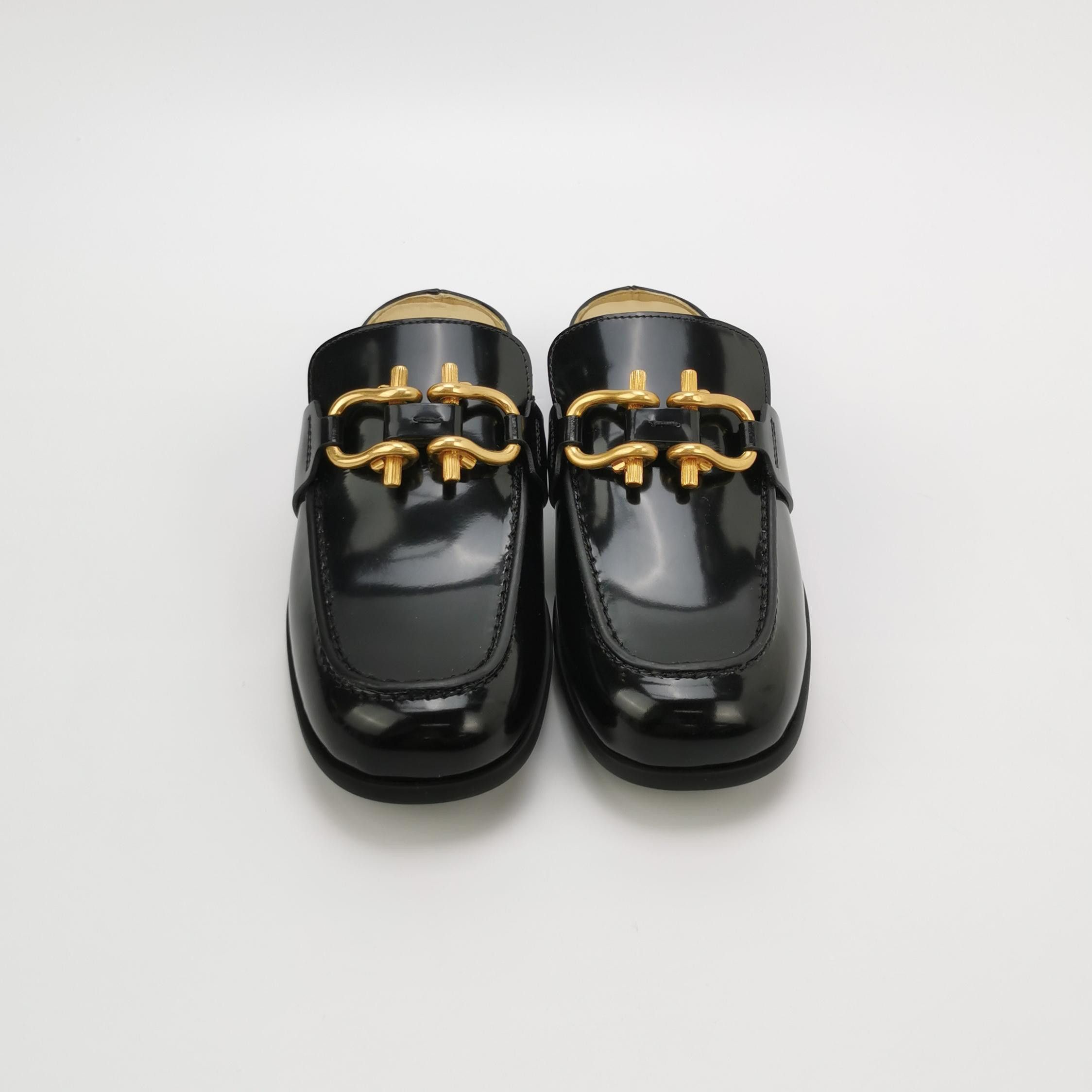 Bottega Veneta Bottega Veneta Women 6 Sandals Size US 6 / IT 36 - 3 Thumbnail