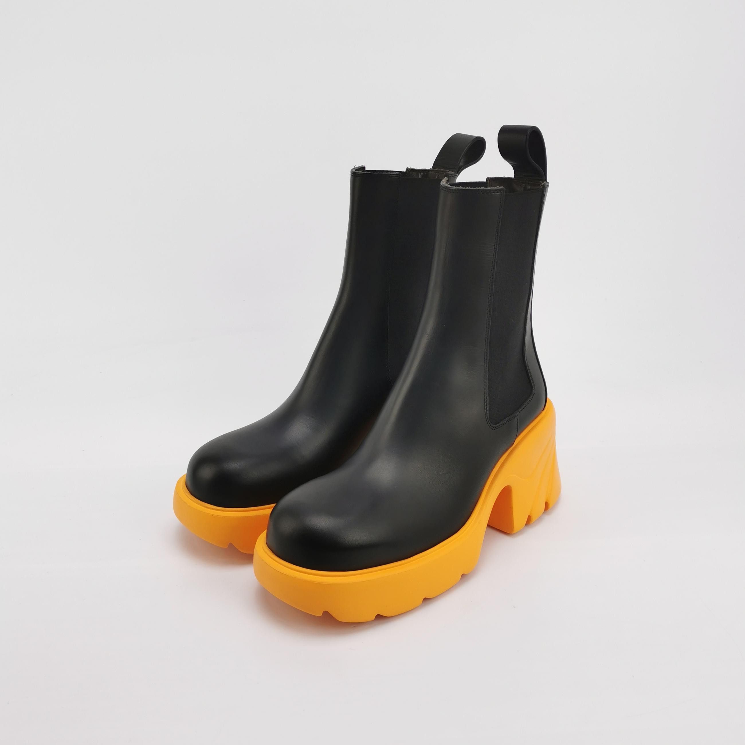 Bottega Veneta Bottega Veneta Women 7 Boots Size US 7 / IT 37 - 2 Thumbnail