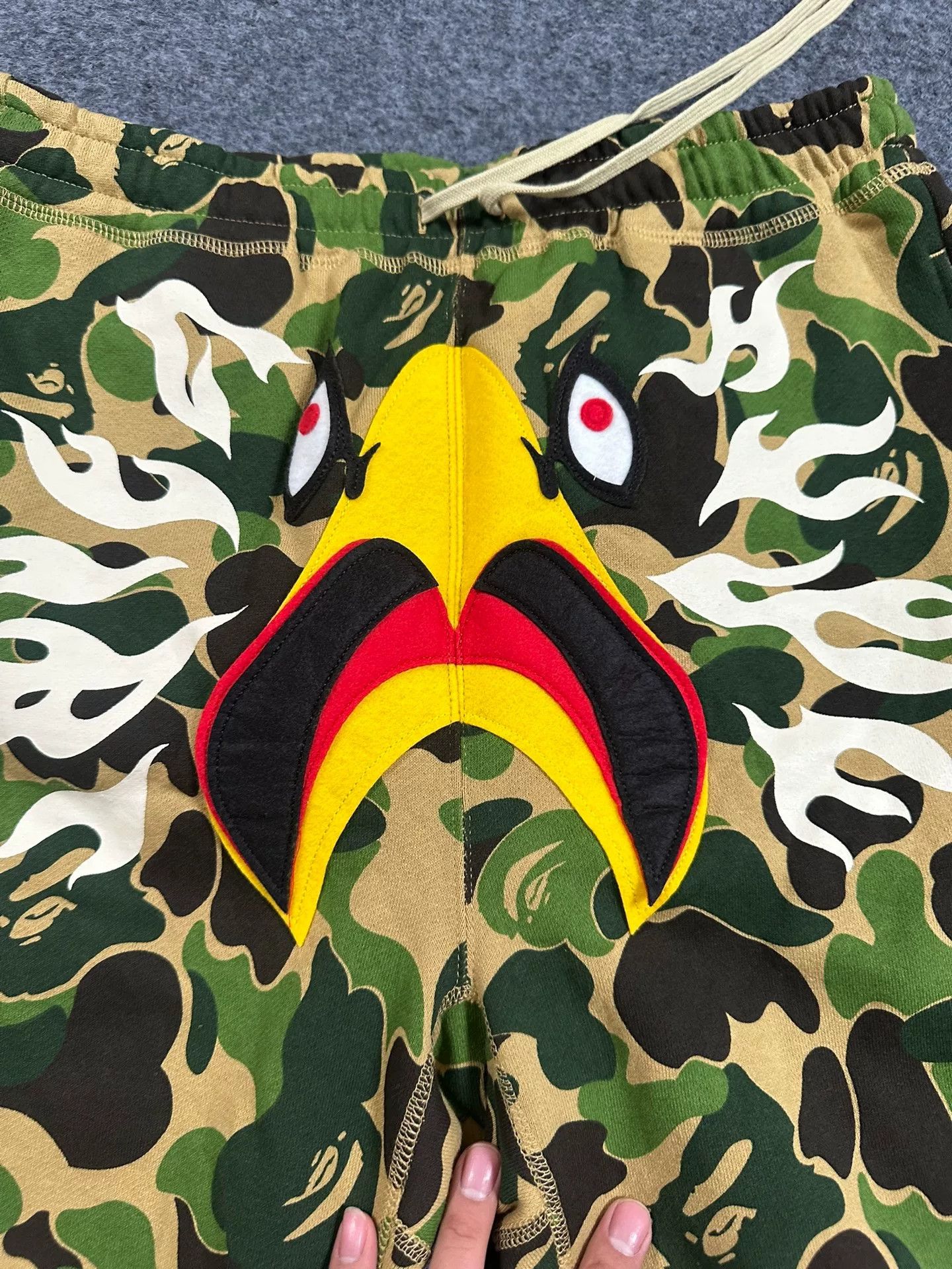Bape BAPE x Readymade Camo Eagle Shorts Size S Size US 30 / EU 46 - 4 Thumbnail