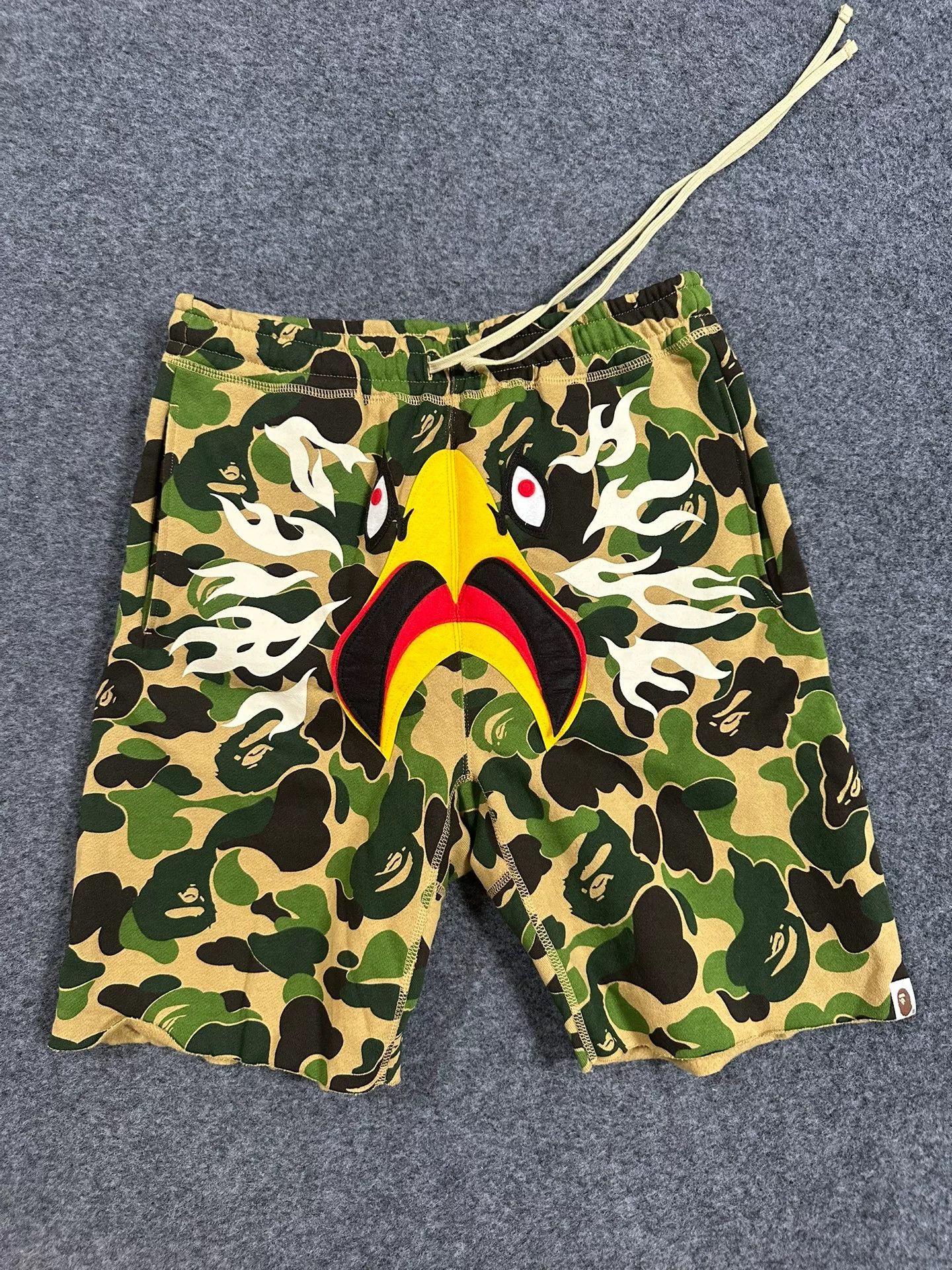 Bape BAPE x Readymade Camo Eagle Shorts Size S Size US 30 / EU 46 - 2 Thumbnail