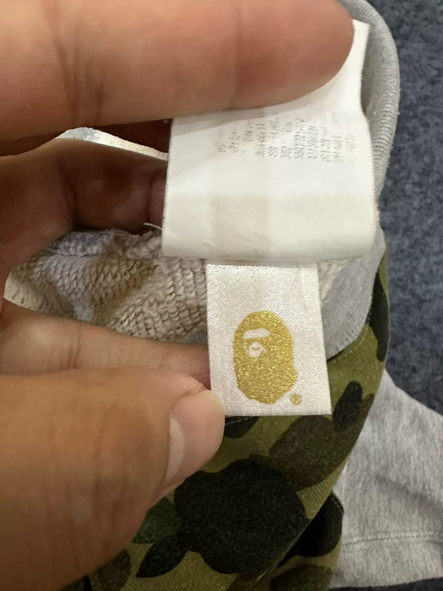 Bape A Bathing Ape Camo Shark Sweatshorts Size L Size US 34 / EU 50 - 6 Thumbnail