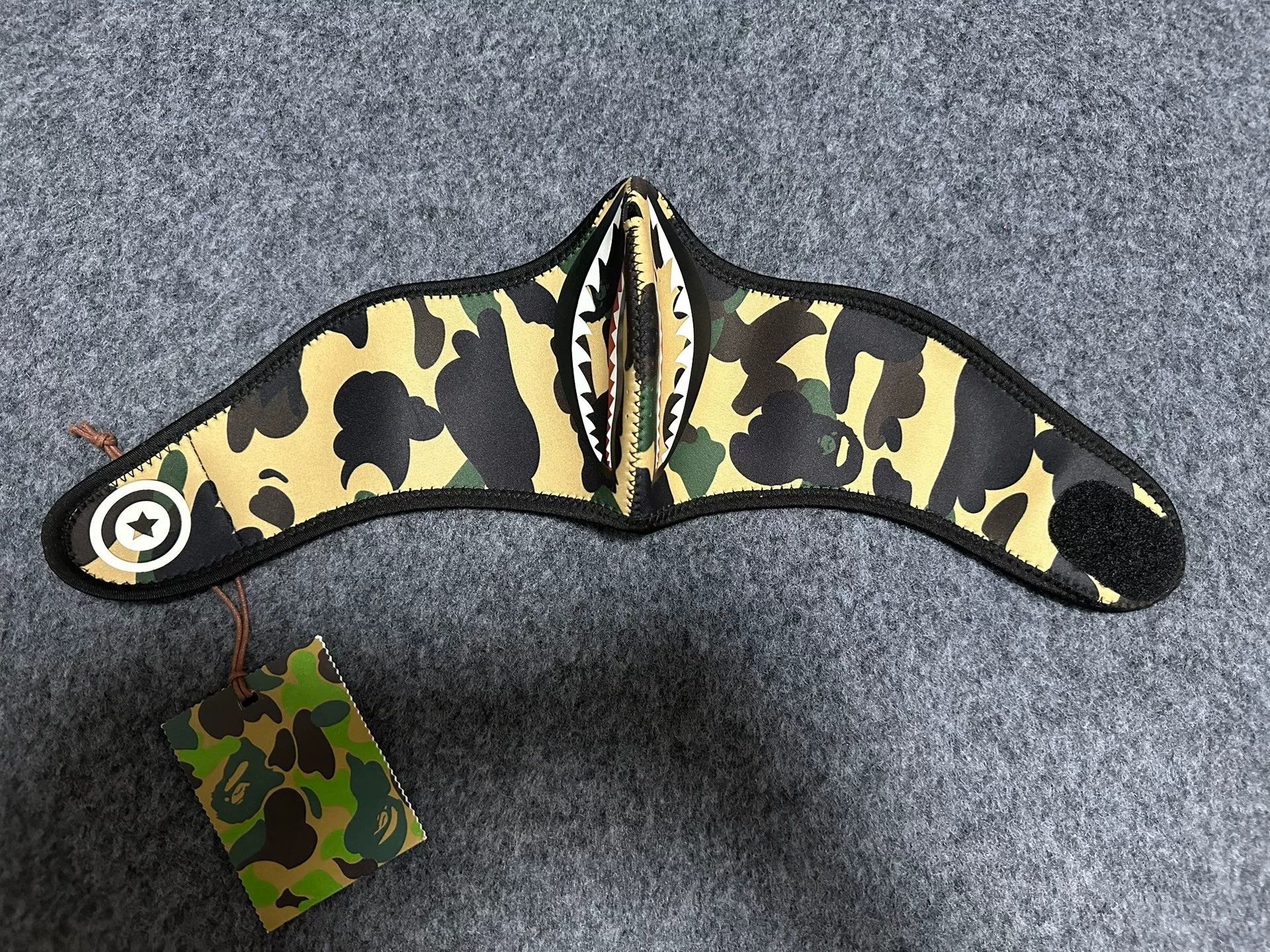 Bape A Bathing Ape Yellow Camo Shark Mask One Size Size ONE SIZE - 2 Thumbnail