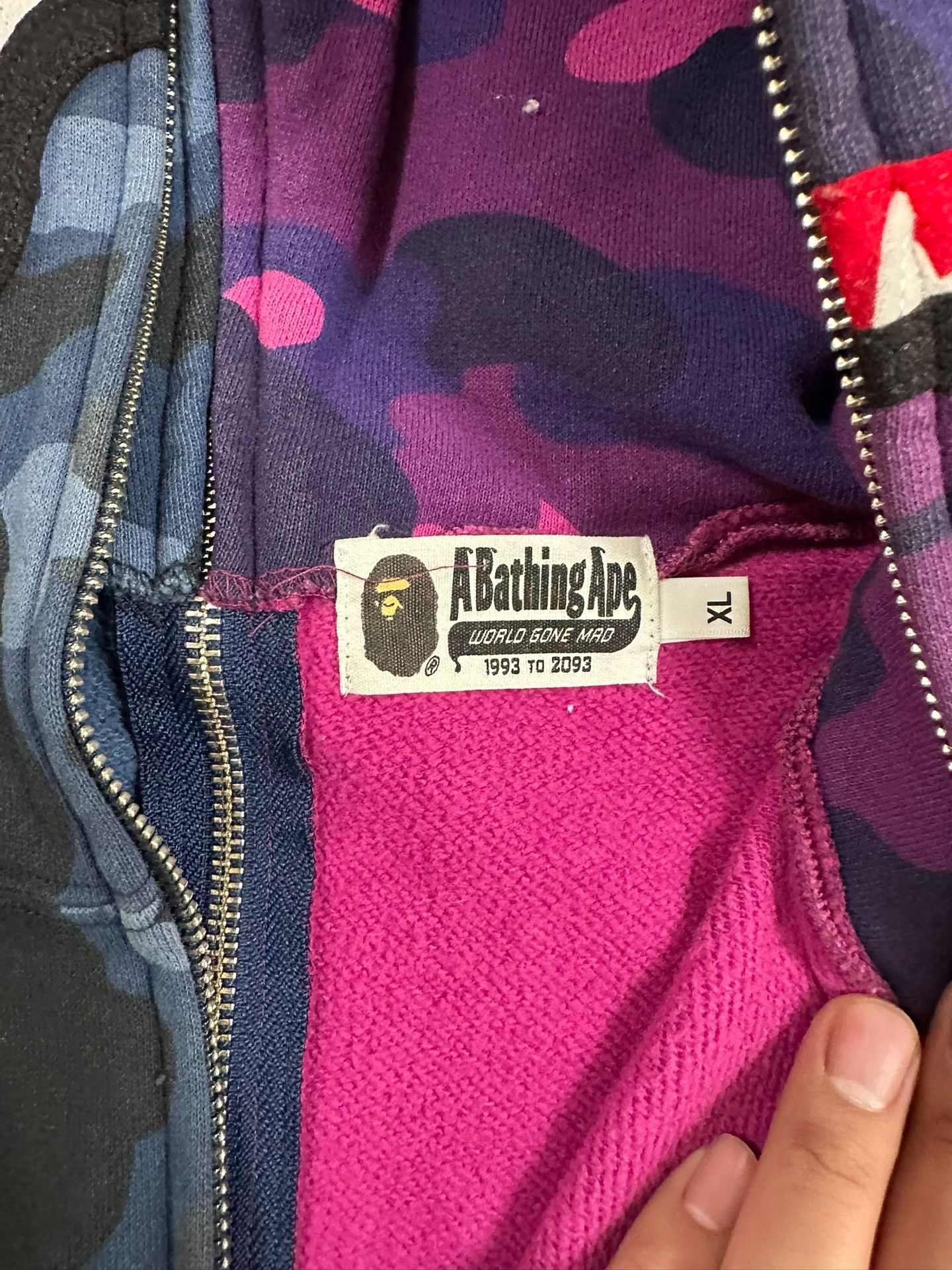 Bape BAPE Split Camo Shark Hoodie Size XL Size US XL / EU 56 / 4 - 6 Thumbnail