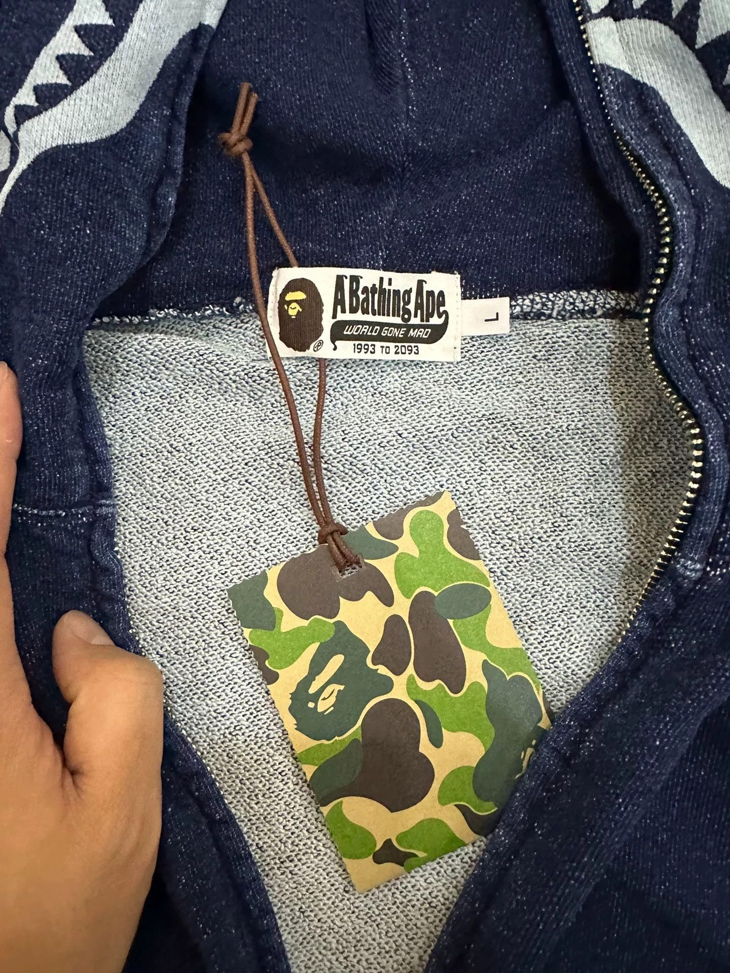 Bape BAPE Full Zip Shark Hoodie Size L Size US L / EU 52-54 / 3 - 5 Thumbnail