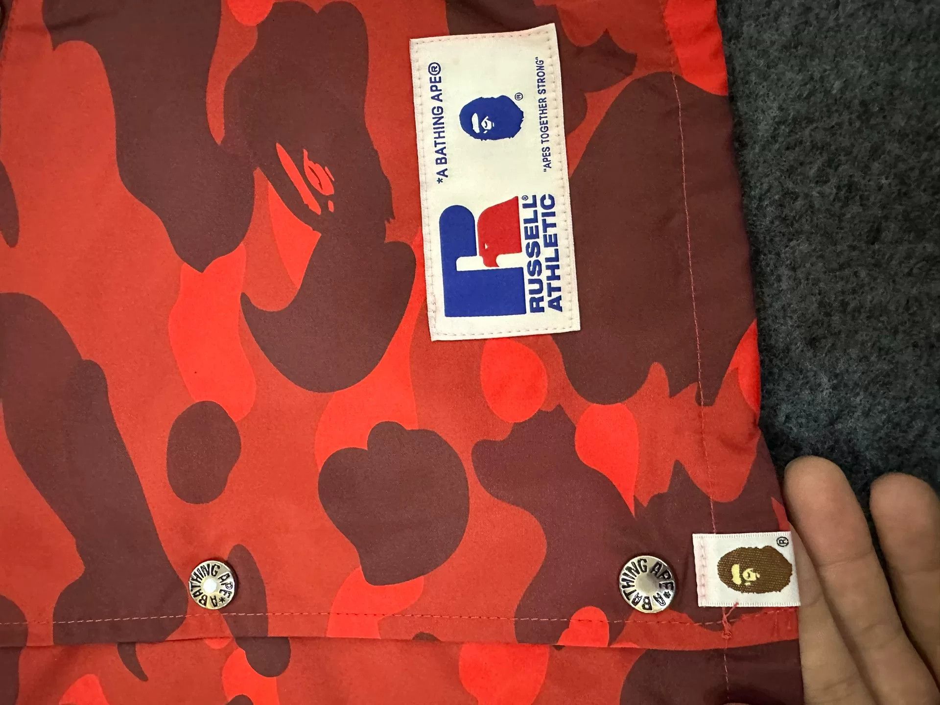 Bape BAPE x Russell Athletic Red Camo Coach Jacket XL Size US XL / EU 56 / 4 - 4 Thumbnail
