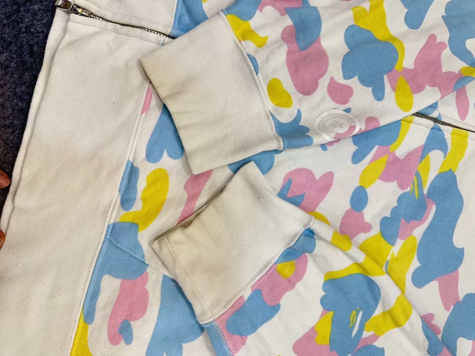 Bape BAPE Candy Camo Shark Hoodie 3XL Size US XXL / EU 58 / 5 - 8 Thumbnail