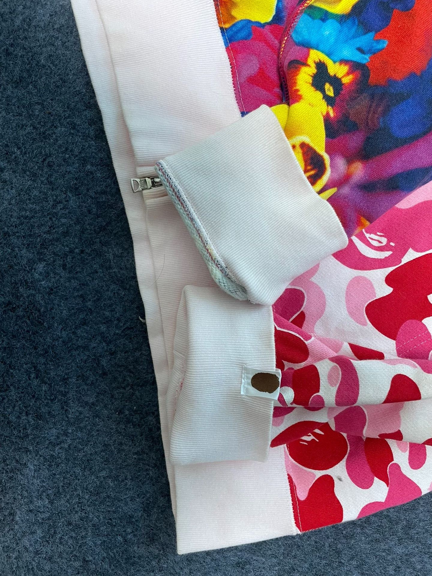 Bape BAPE x Medicom Toy Floral Shark Hoodie Size L Size US L / EU 52-54 / 3 - 6 Thumbnail