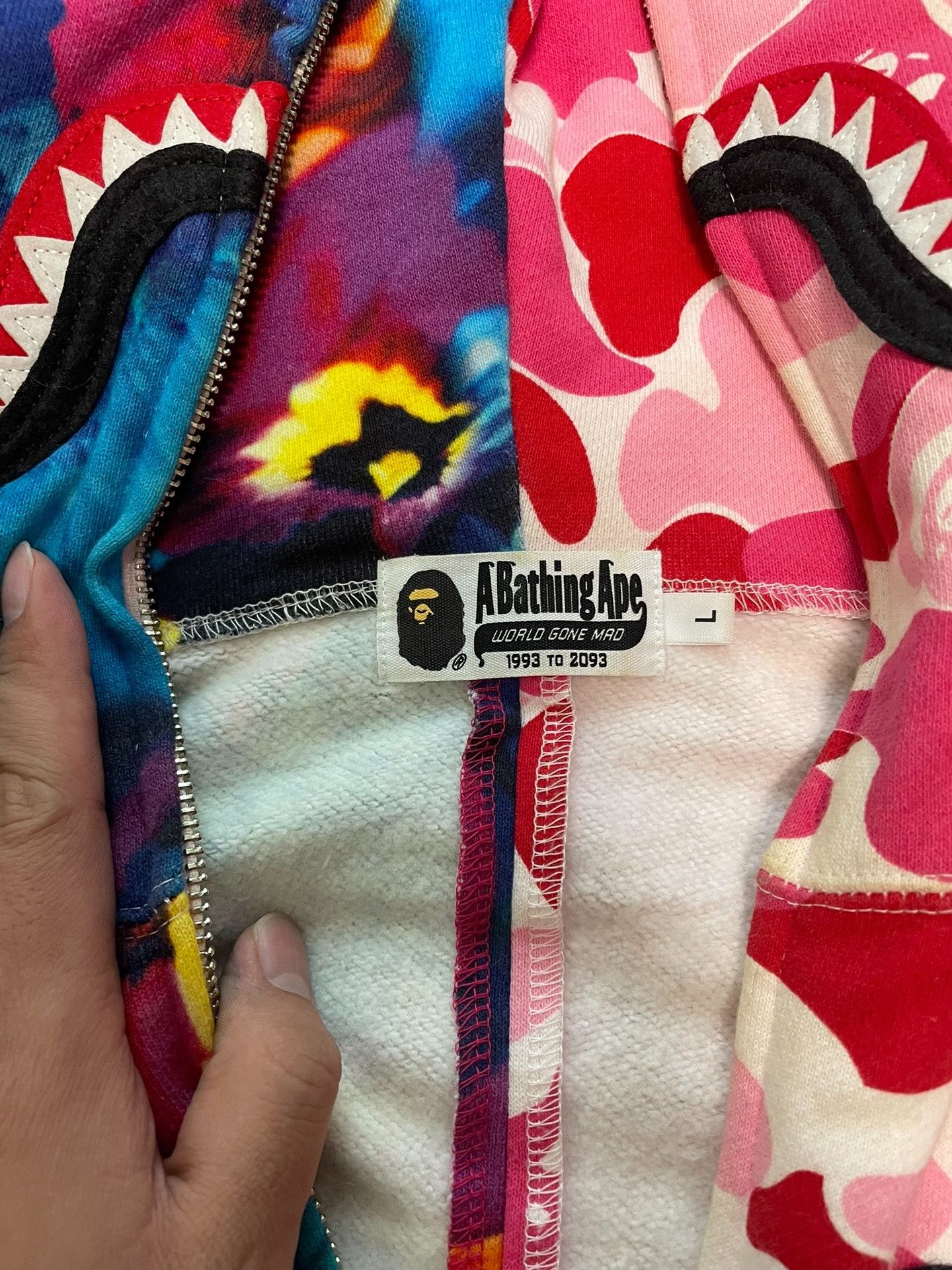 Bape BAPE x Medicom Toy Floral Shark Hoodie Size L Size US L / EU 52-54 / 3 - 5 Thumbnail